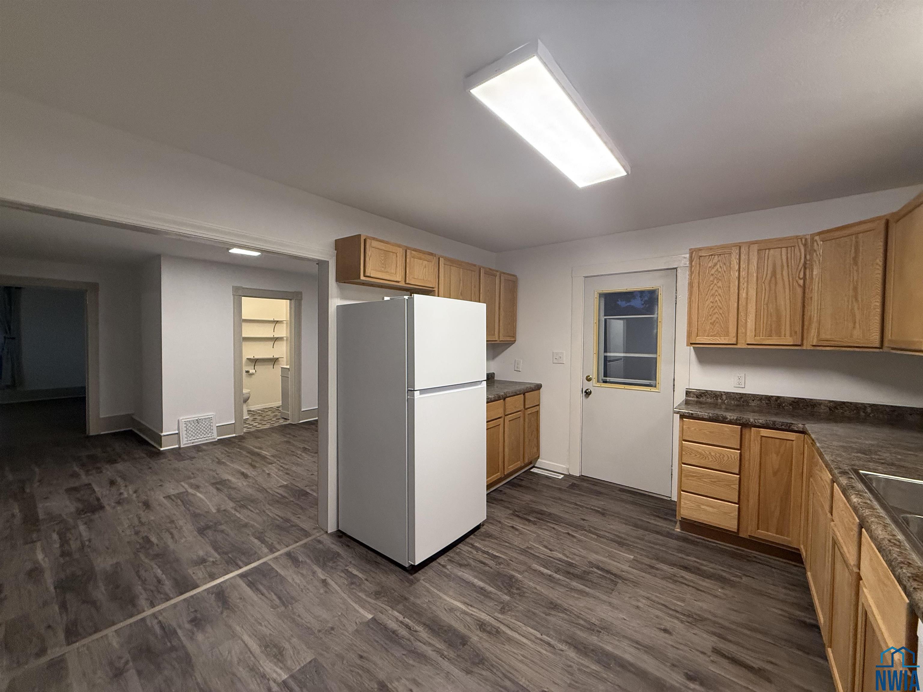 MLS #830563