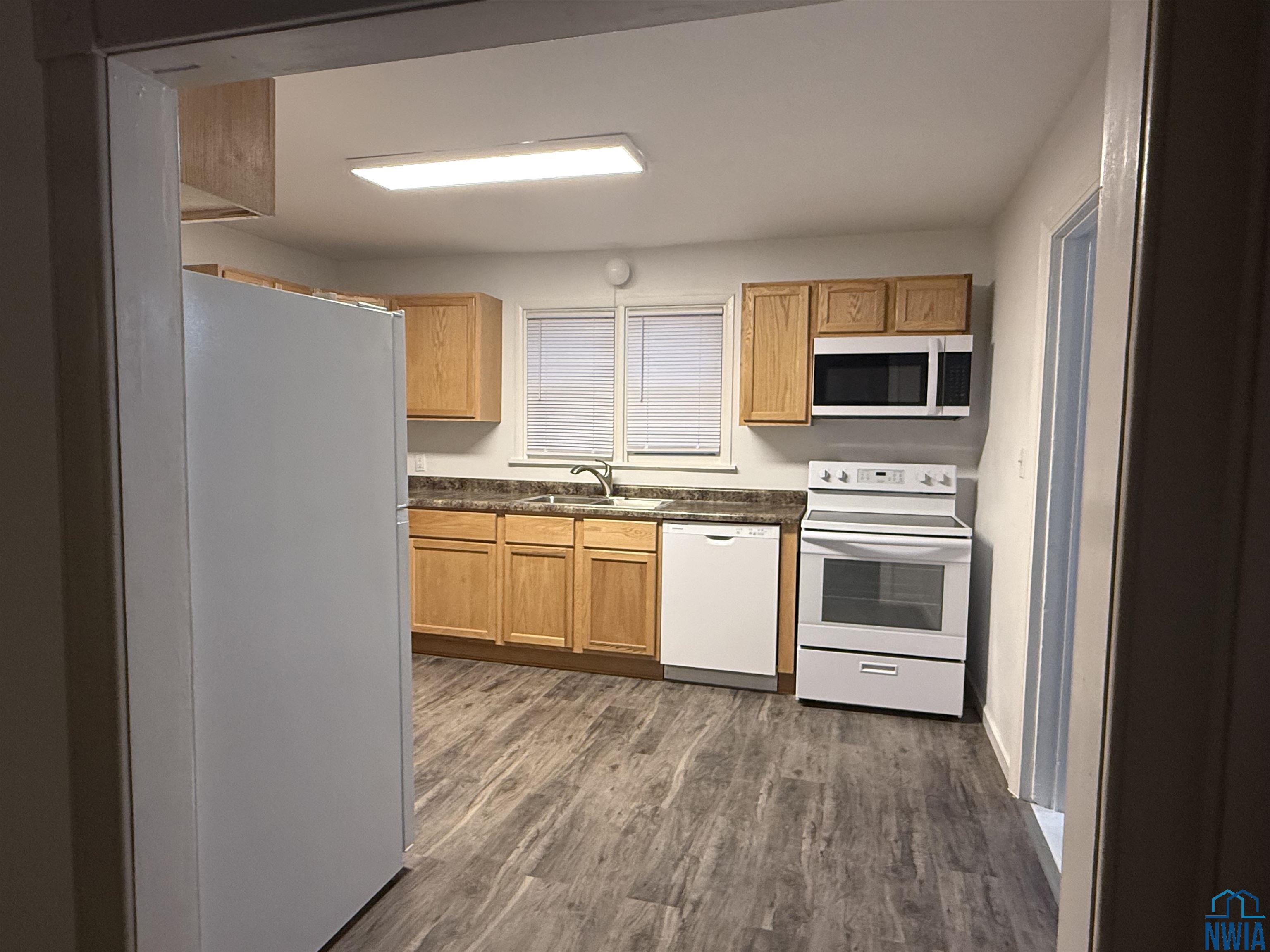 MLS #830563