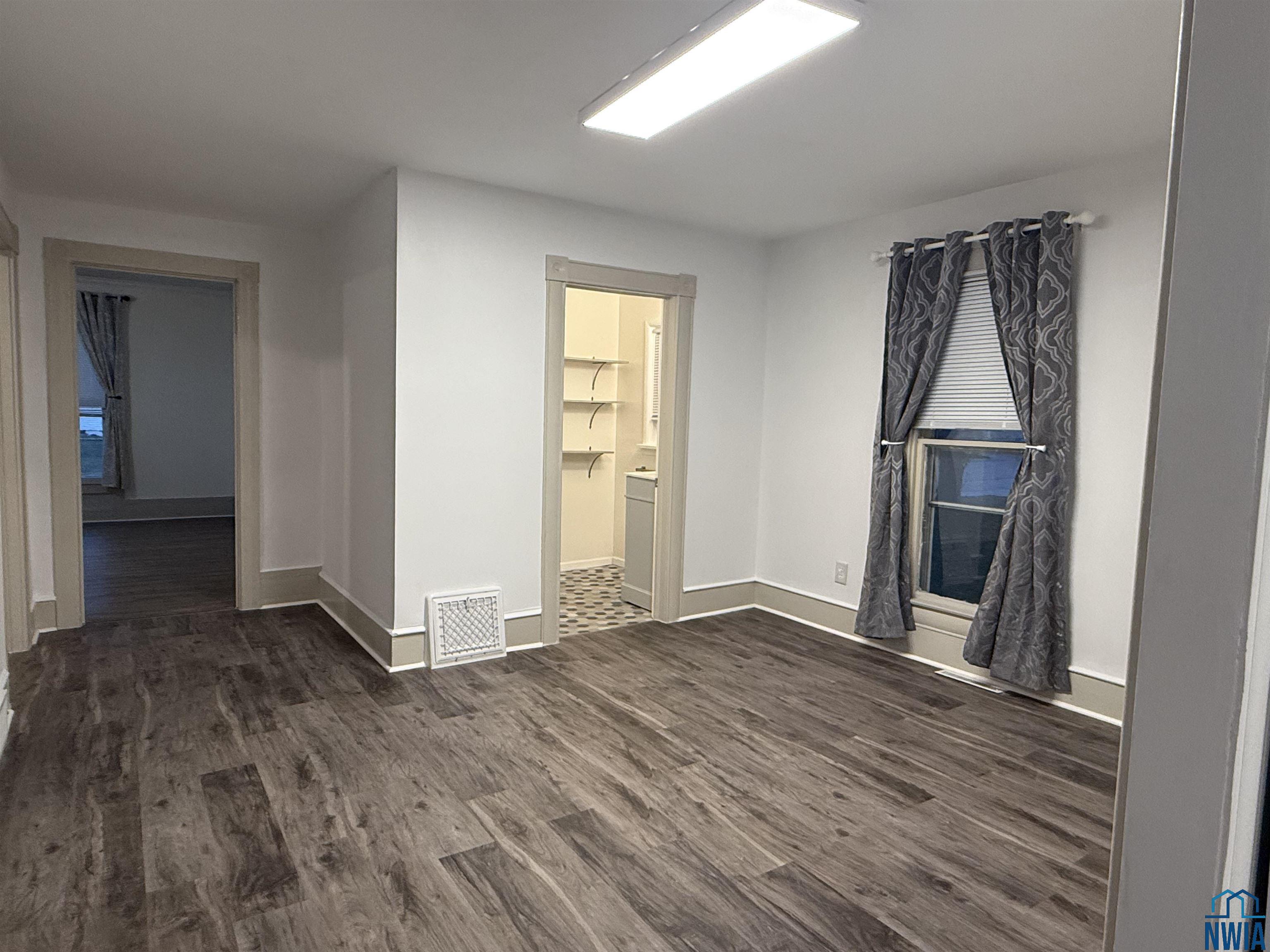 MLS #830563