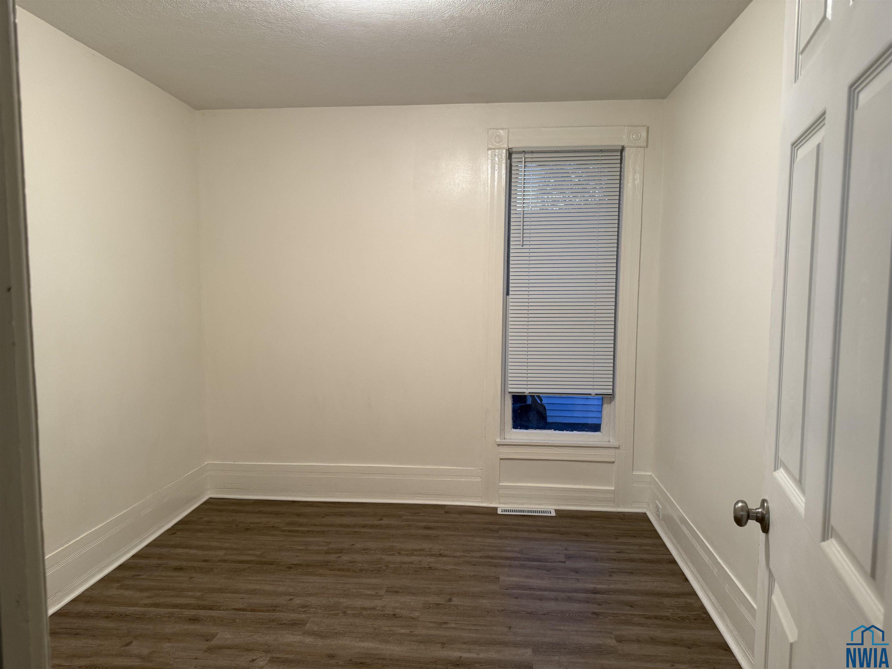 MLS #830563