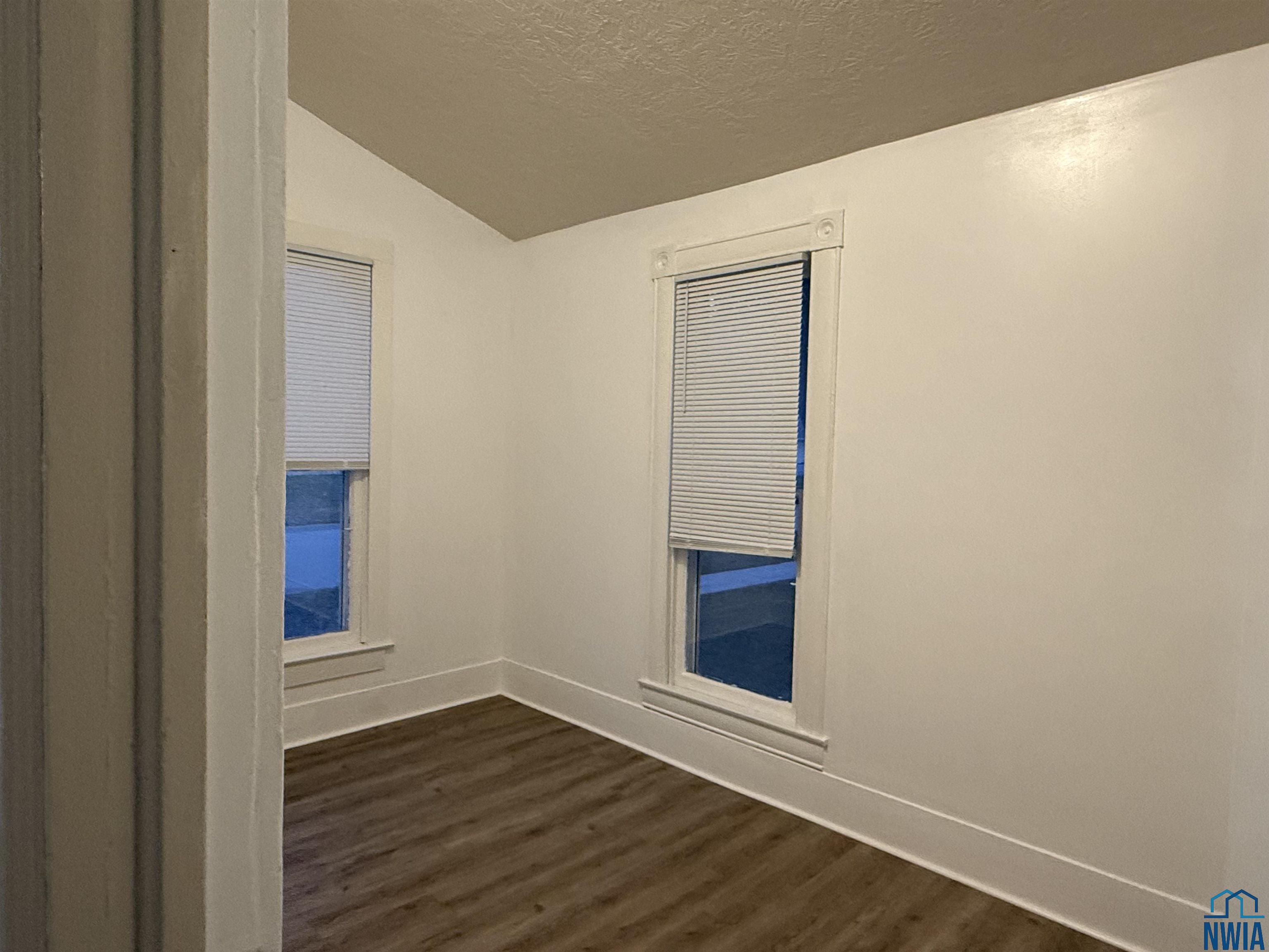 MLS #830563