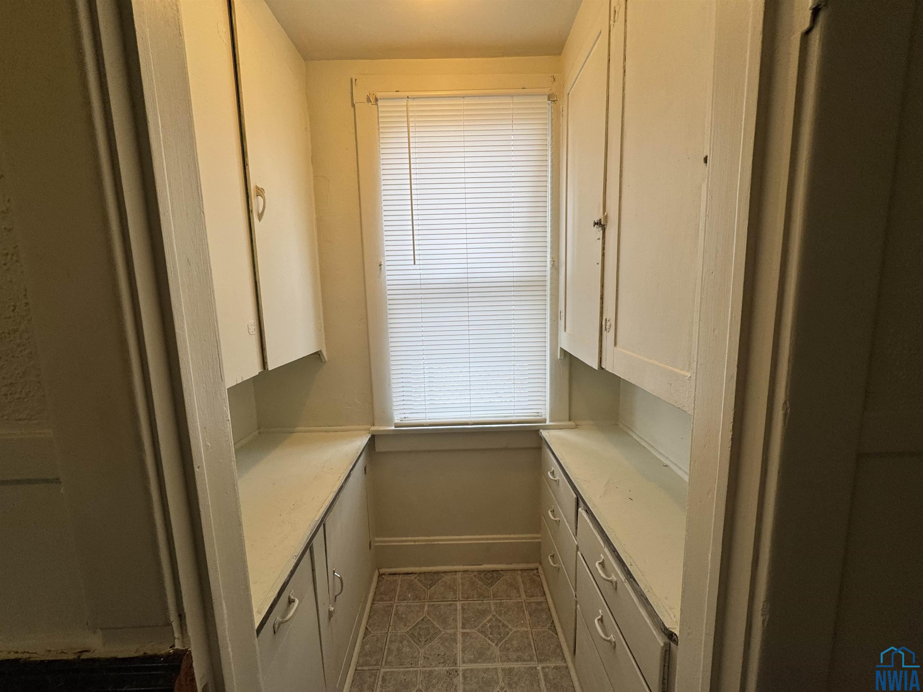 MLS #830567
