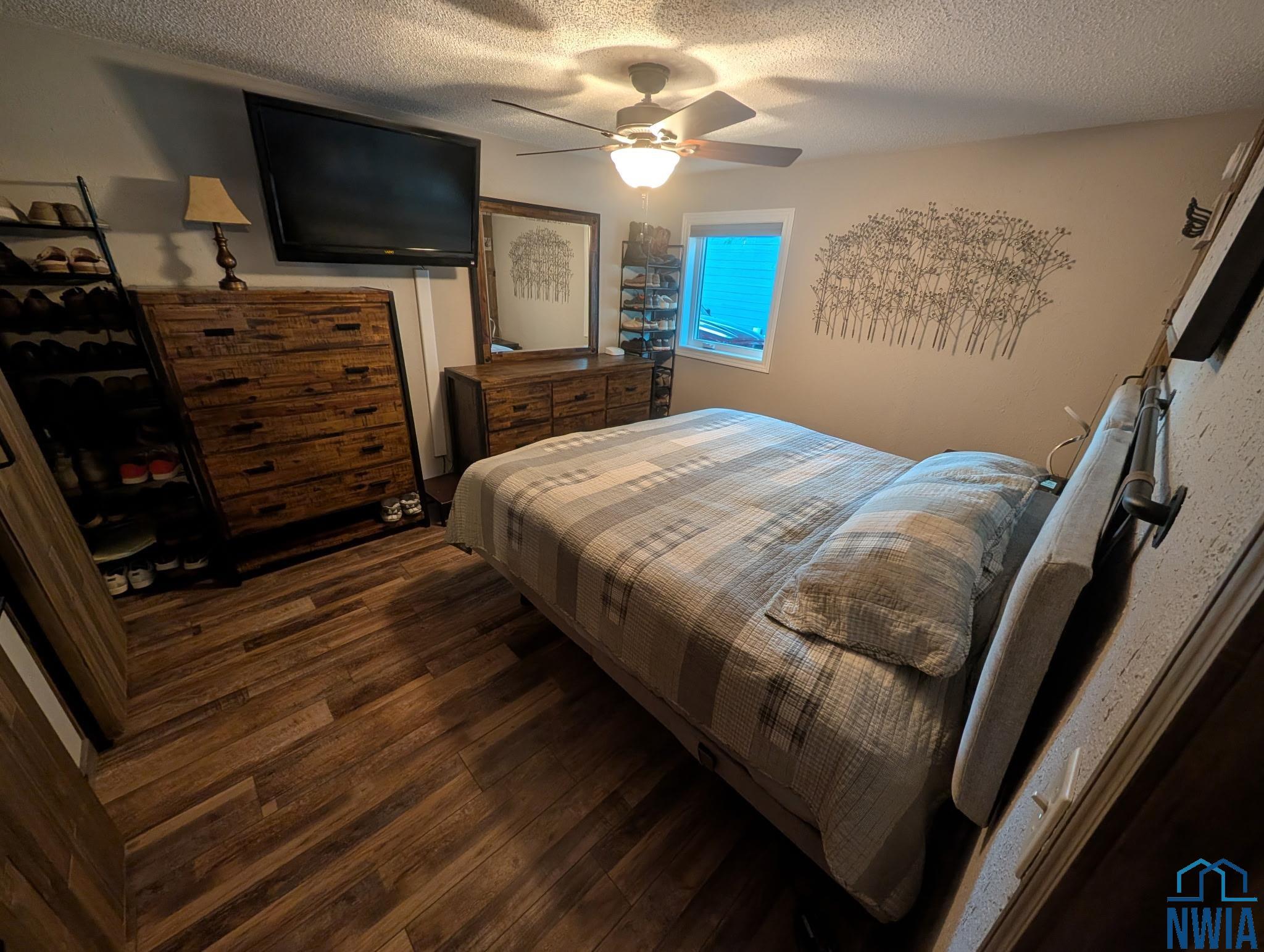 MLS #830569