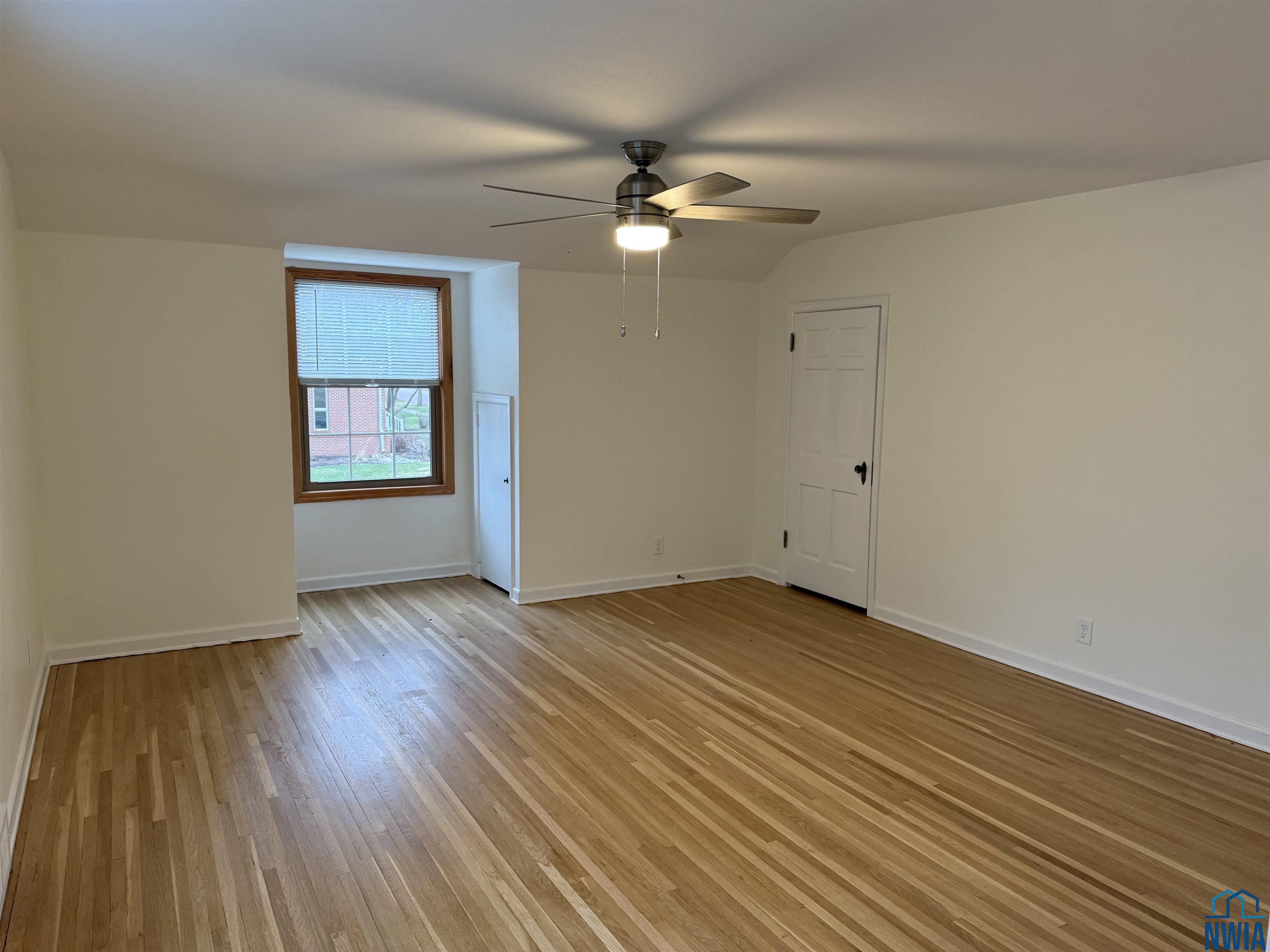MLS #830570
