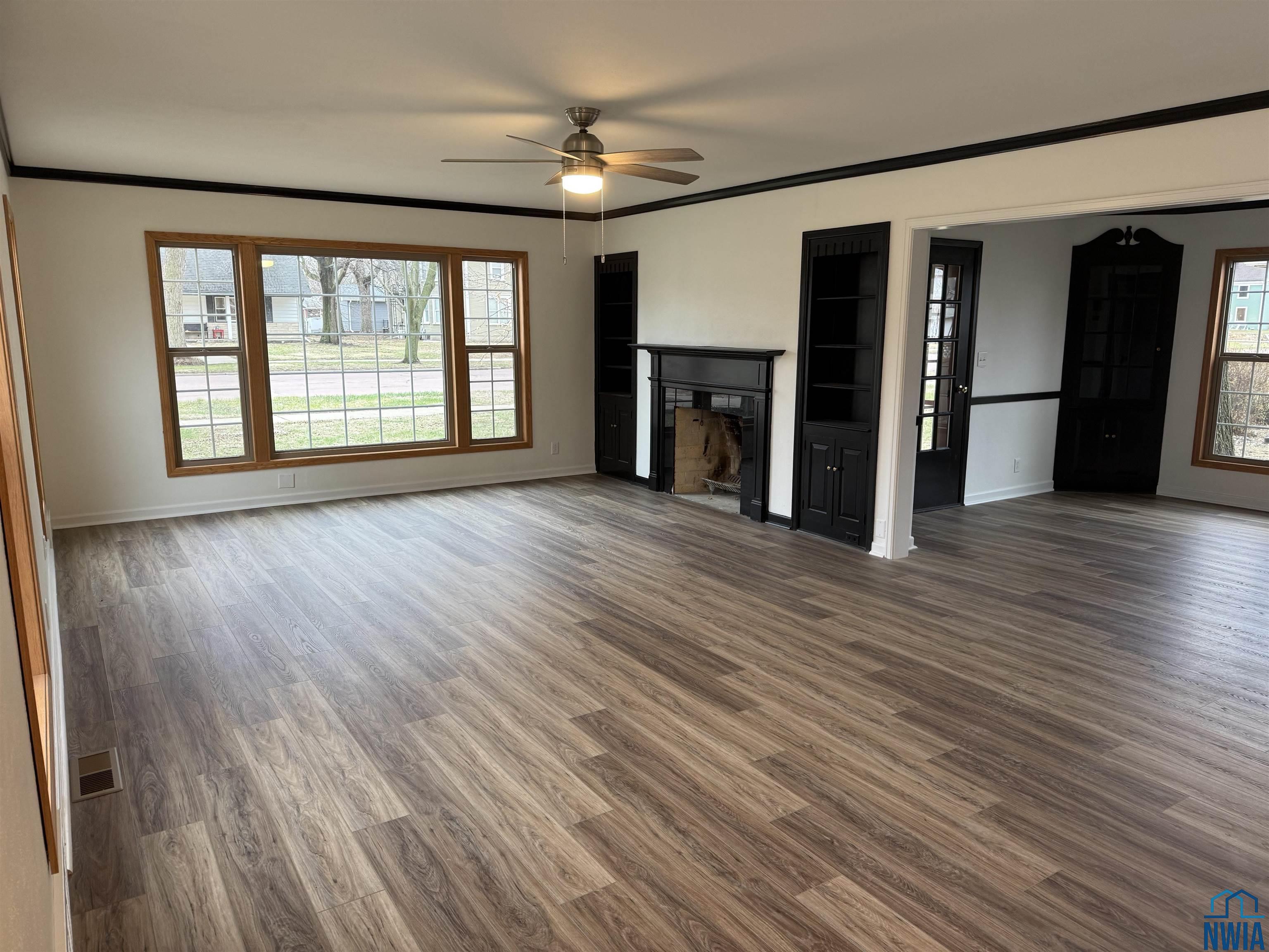 MLS #830570