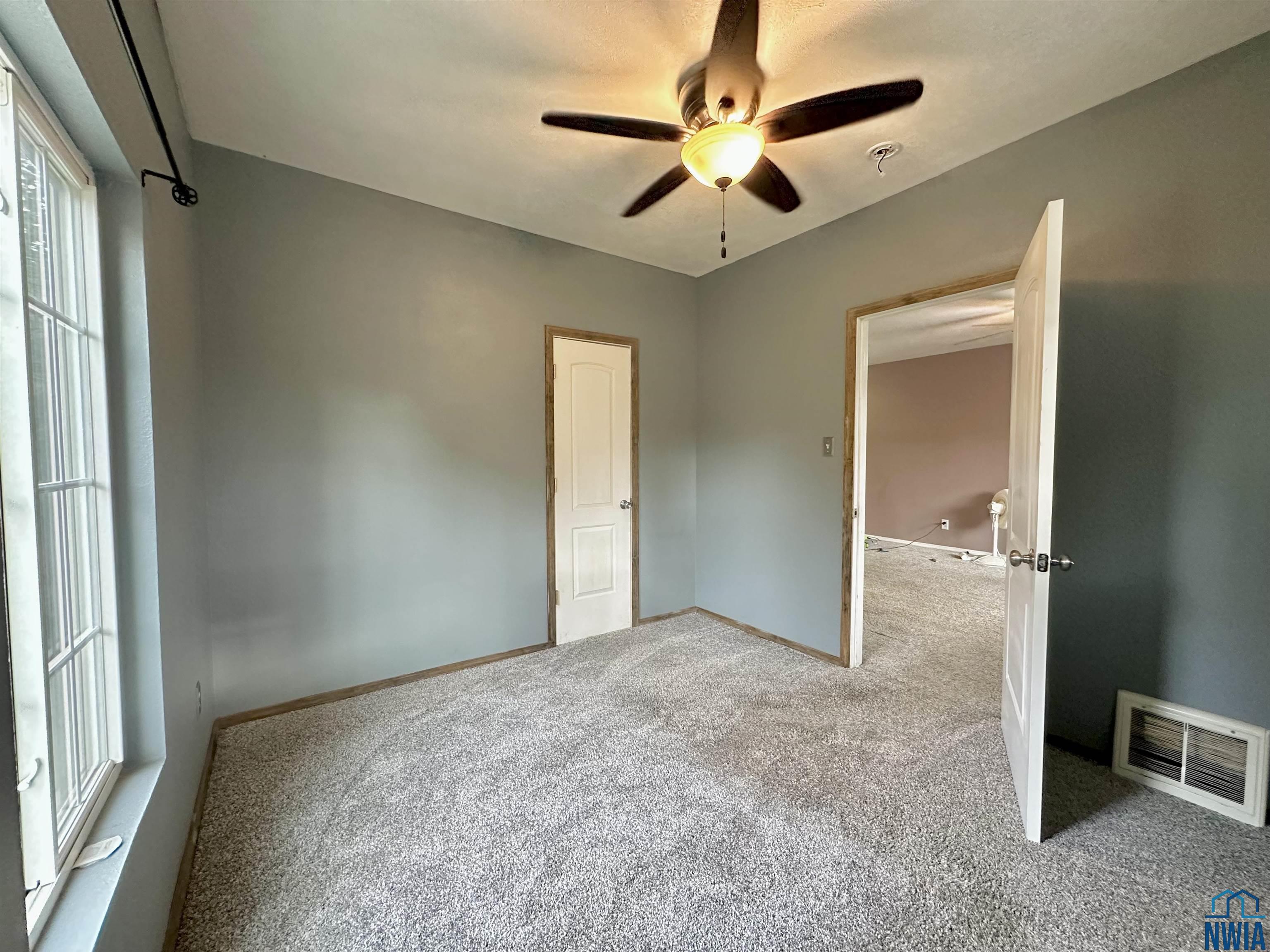 MLS #830571