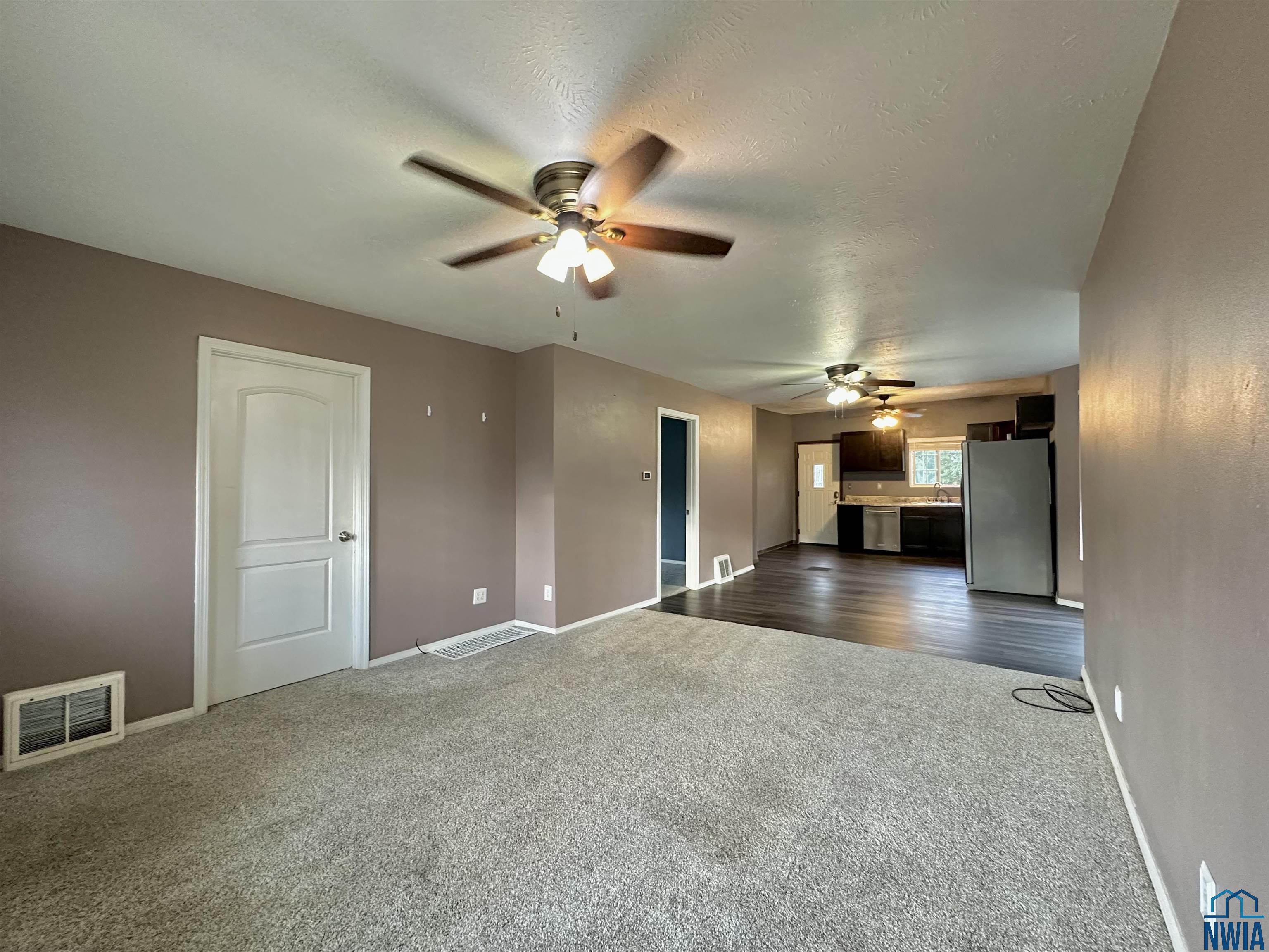 MLS #830571