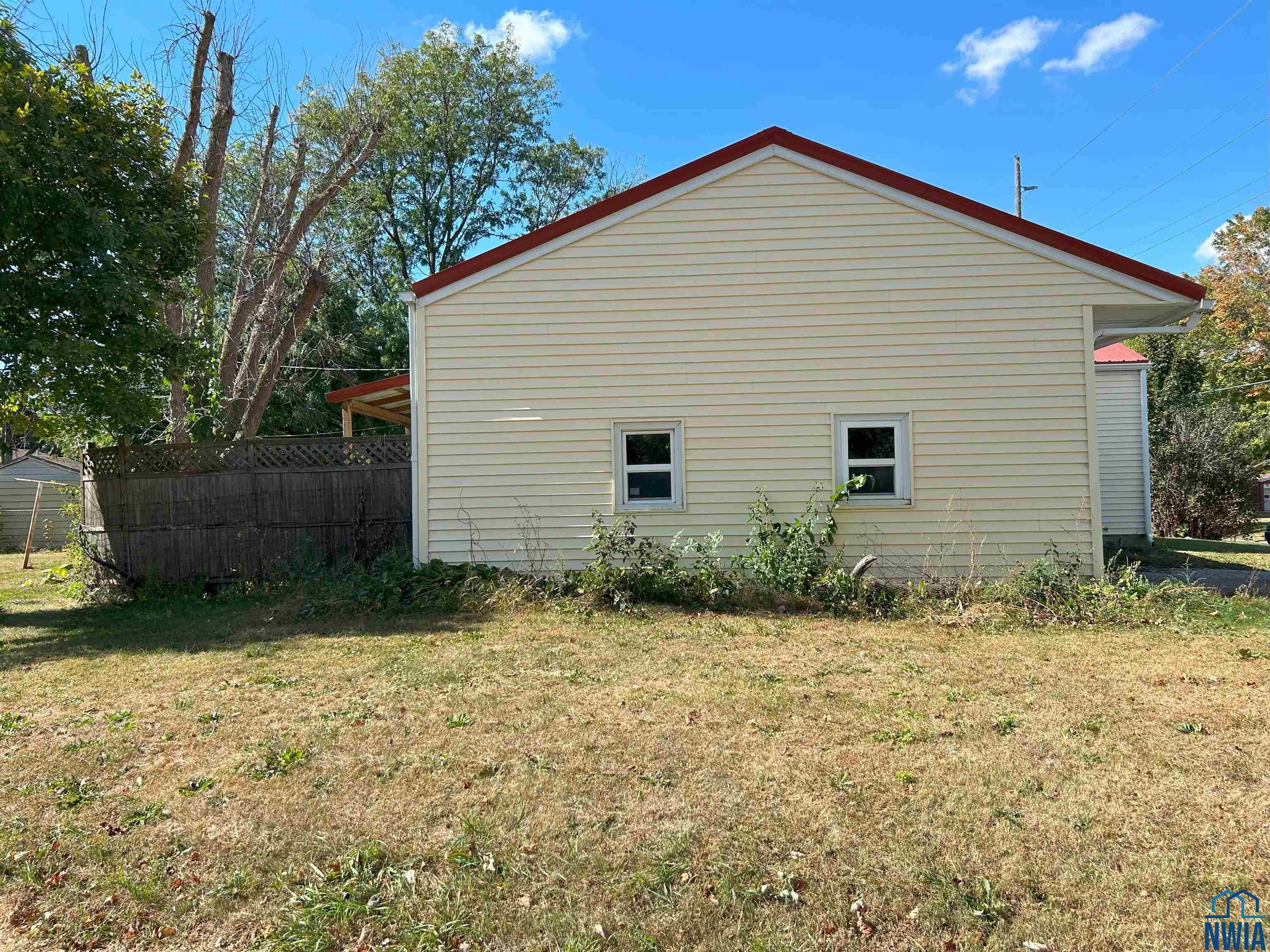 MLS #830572