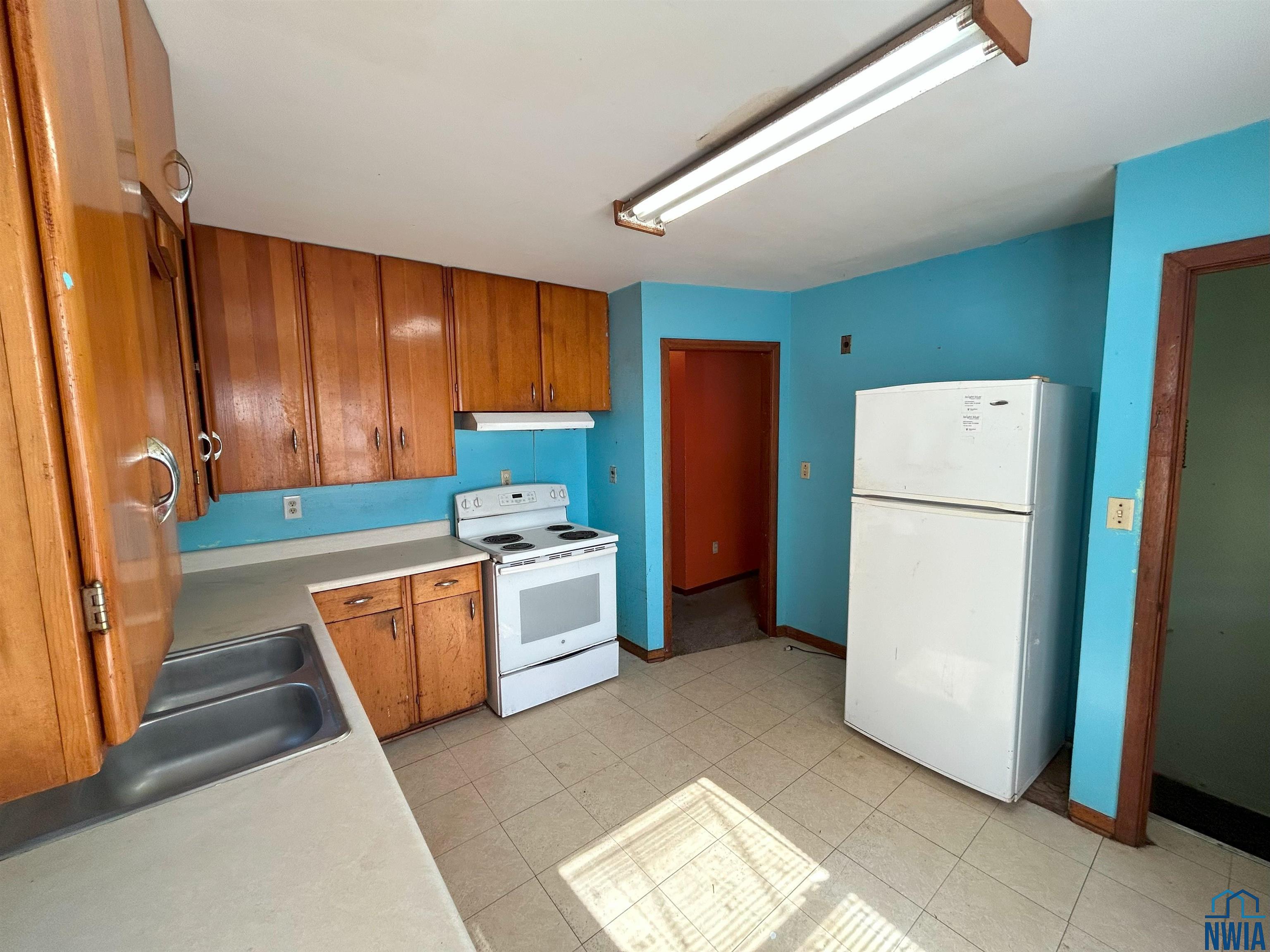 MLS #830572