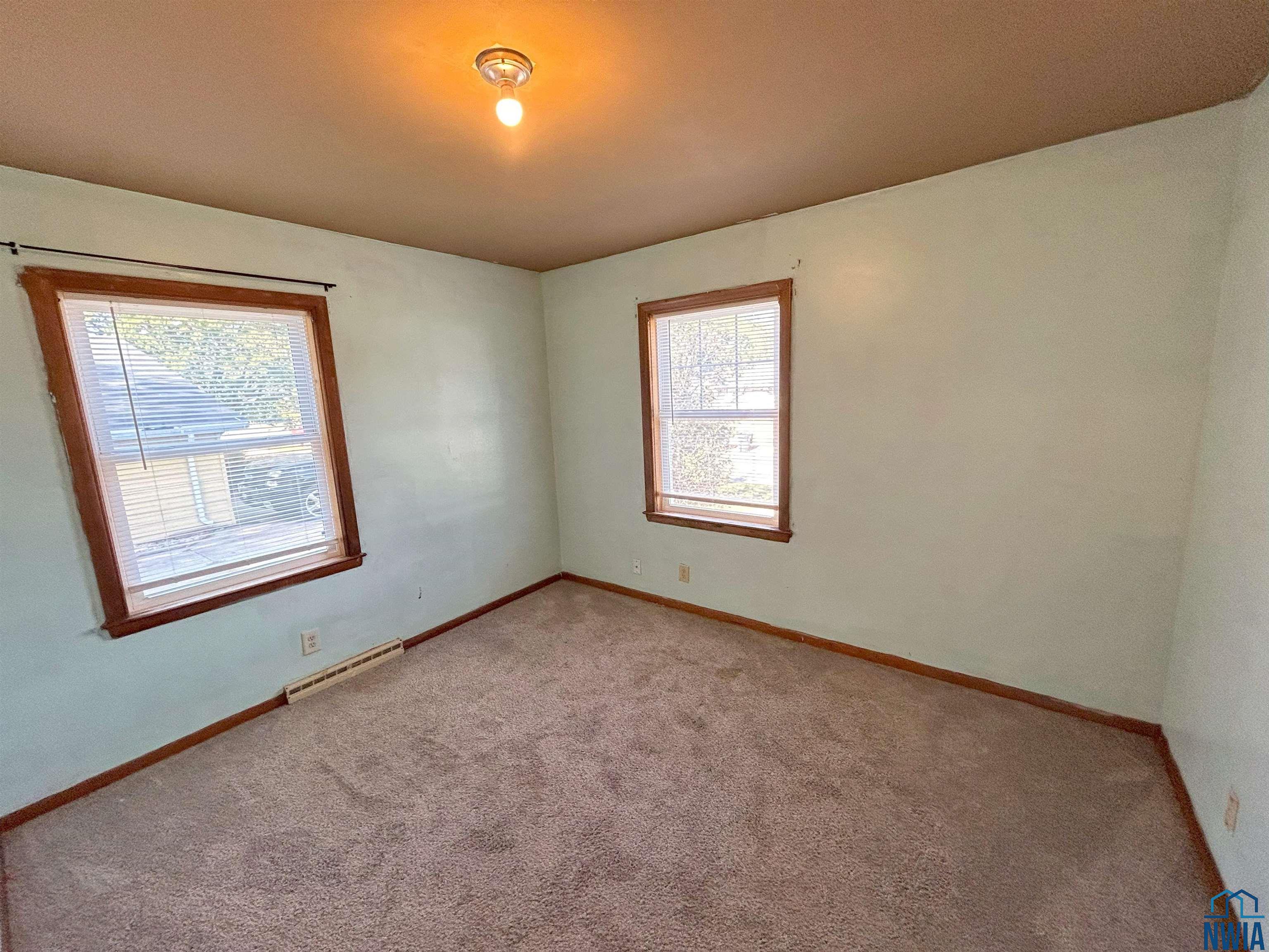 MLS #830572