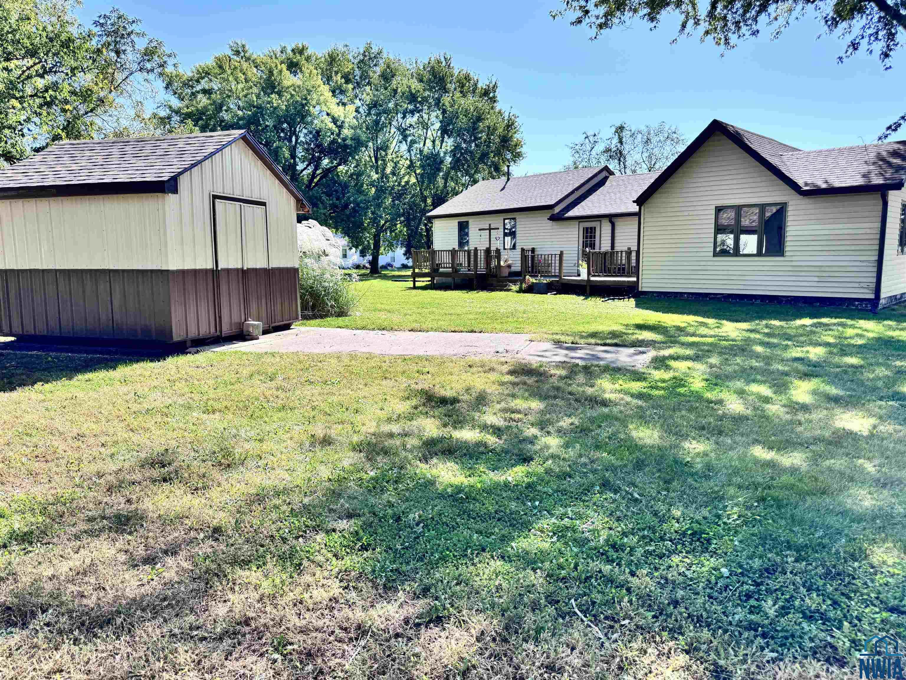 MLS #830576