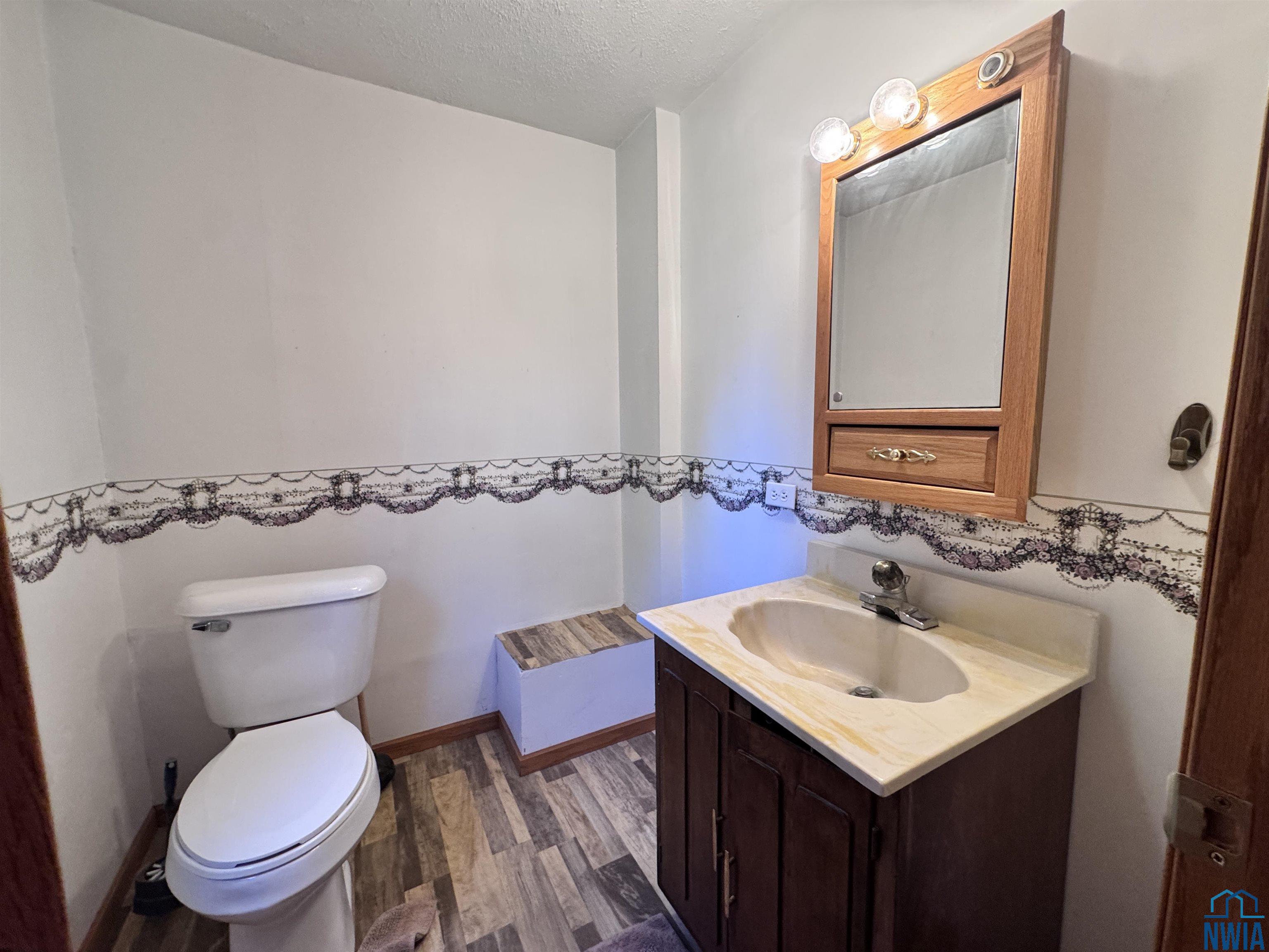 MLS #830576