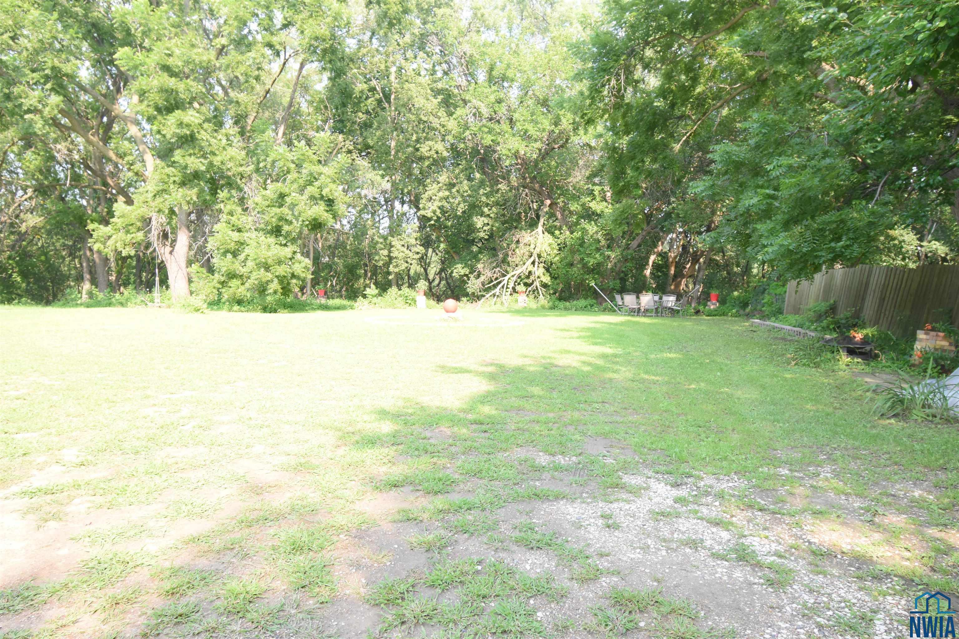 MLS #830579