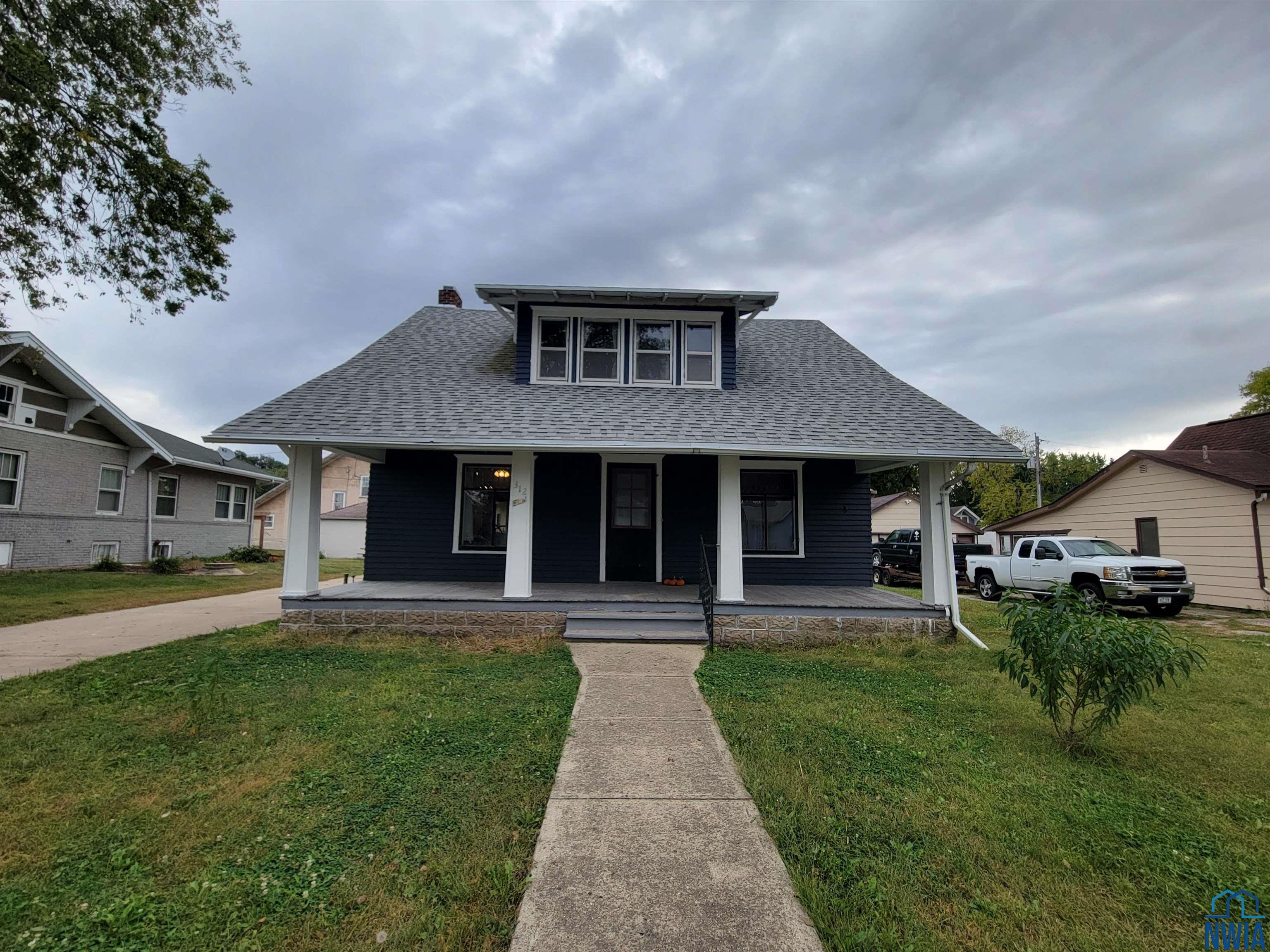MLS #830595