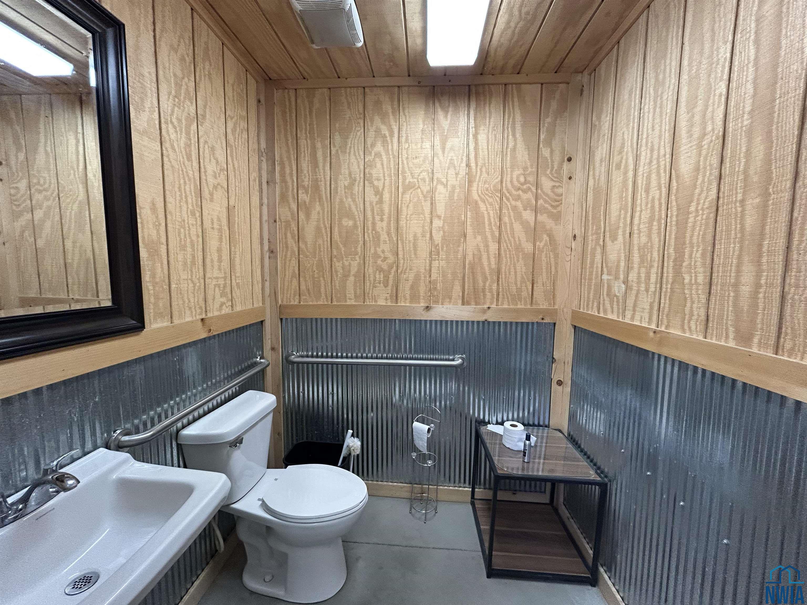 MLS #830596