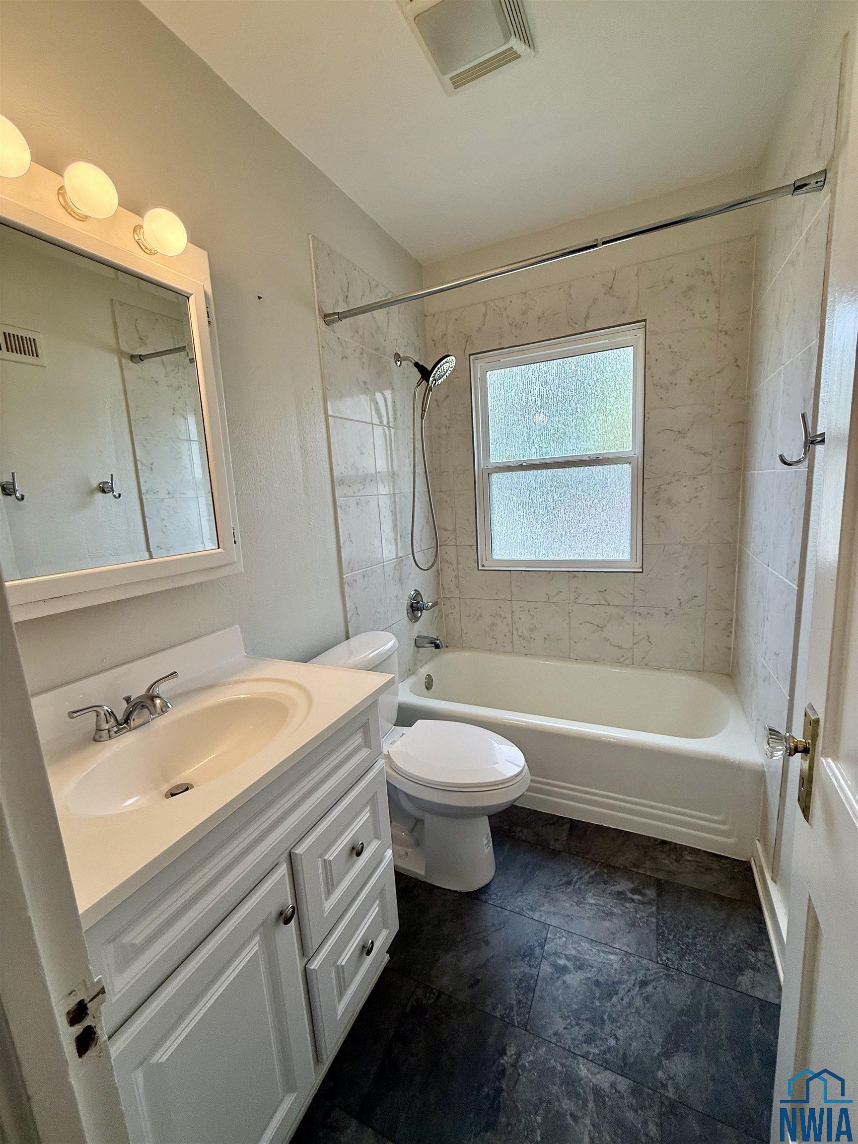 MLS #830598