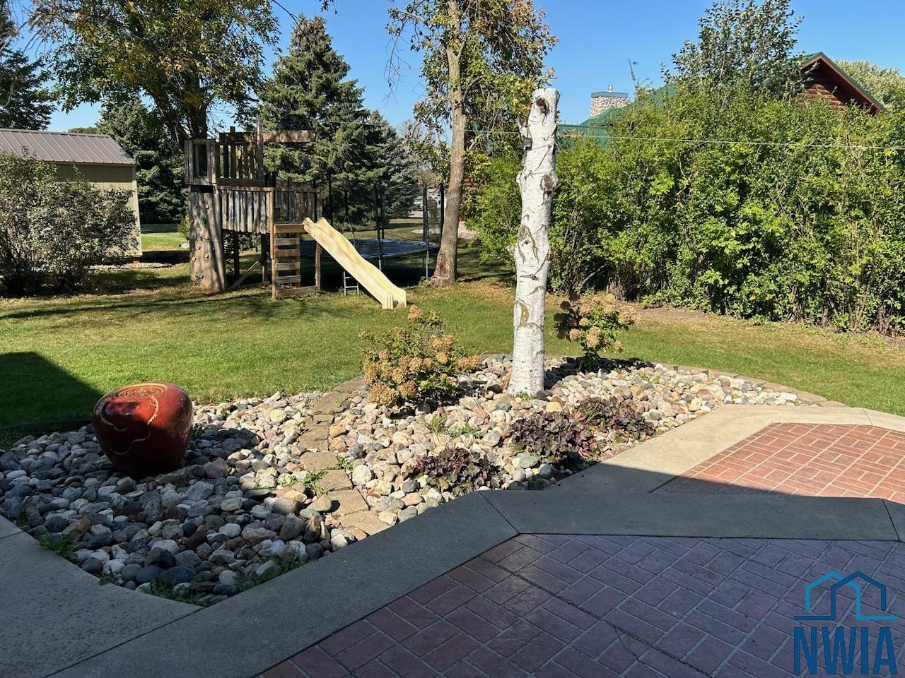 MLS #830600
