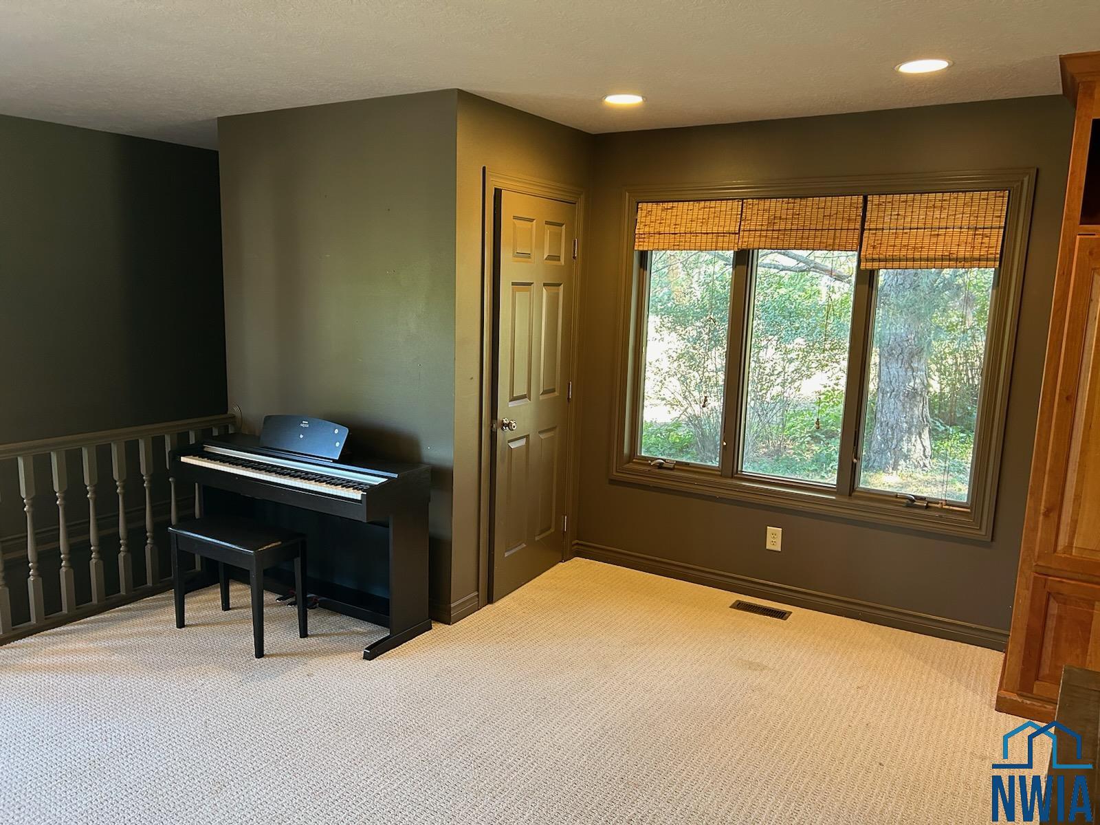 MLS #830600