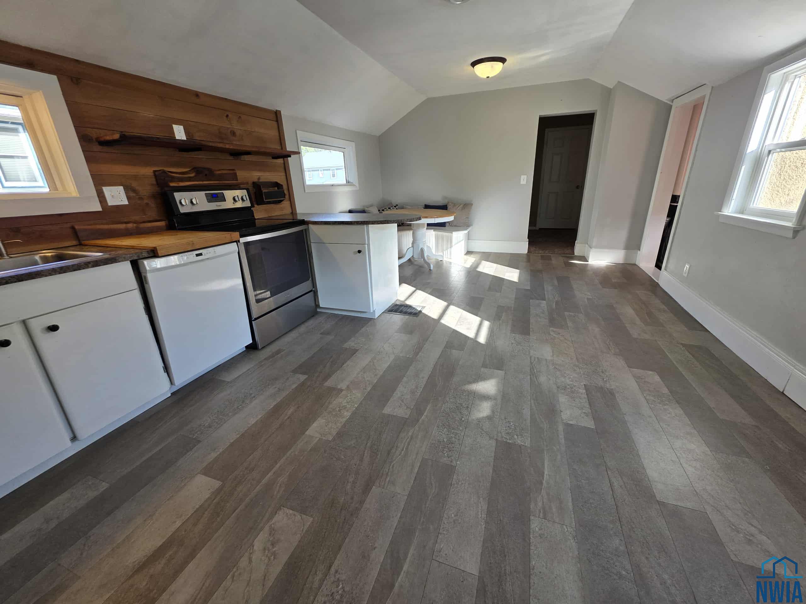 MLS #830610