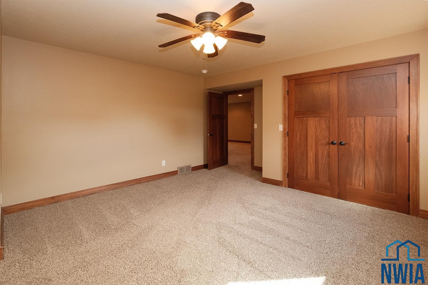 MLS #830617