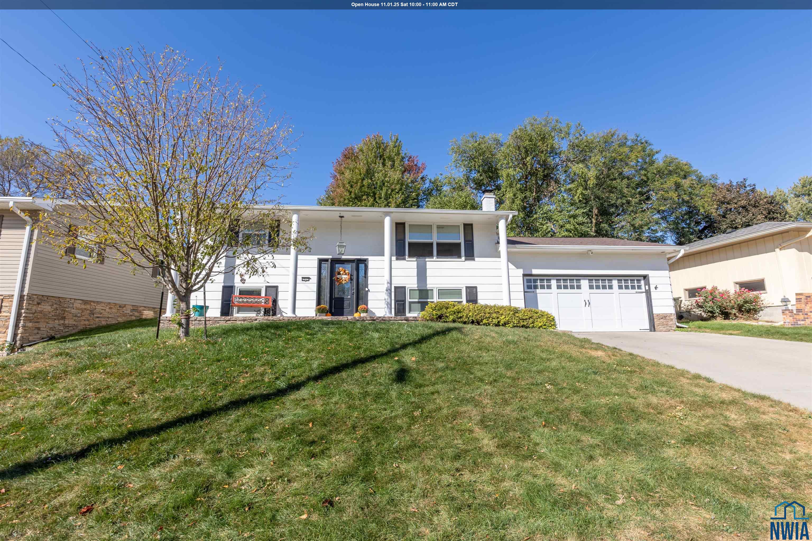 2515 S Newton, Sioux City, IA 51106 