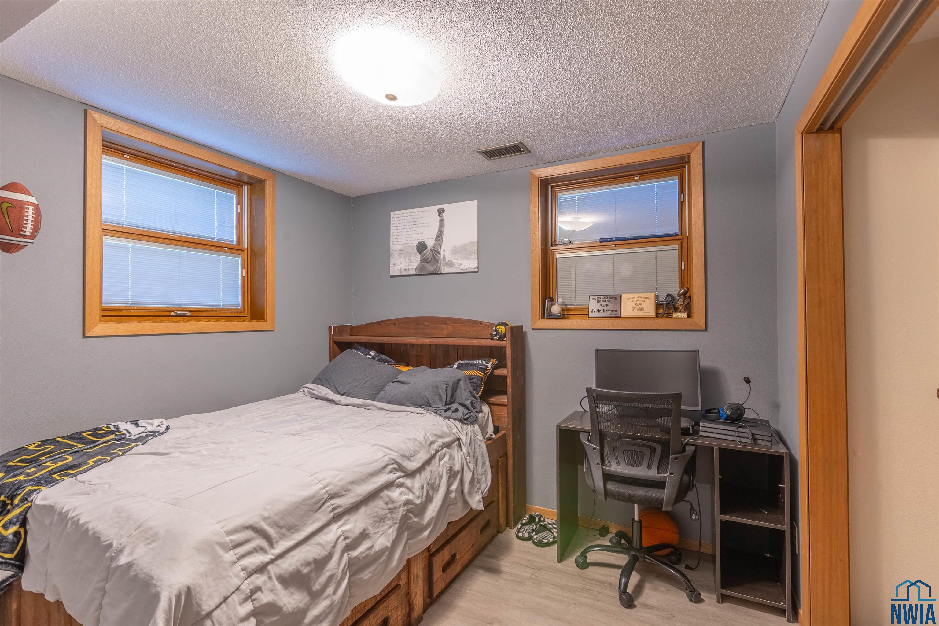 MLS #830618