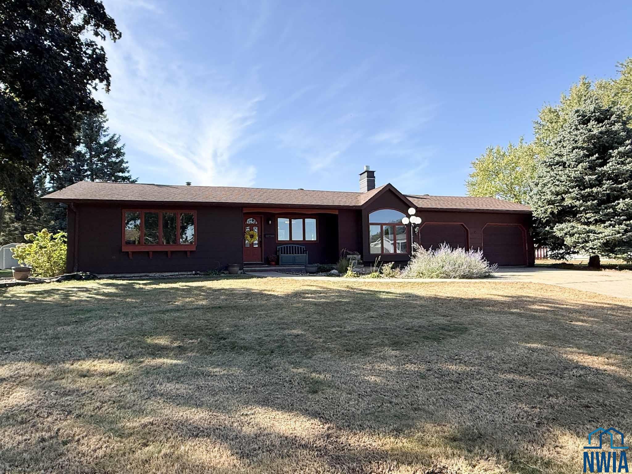 1245 3rd Ave SE						  						 , Sioux Center						 , IA						  51250						  