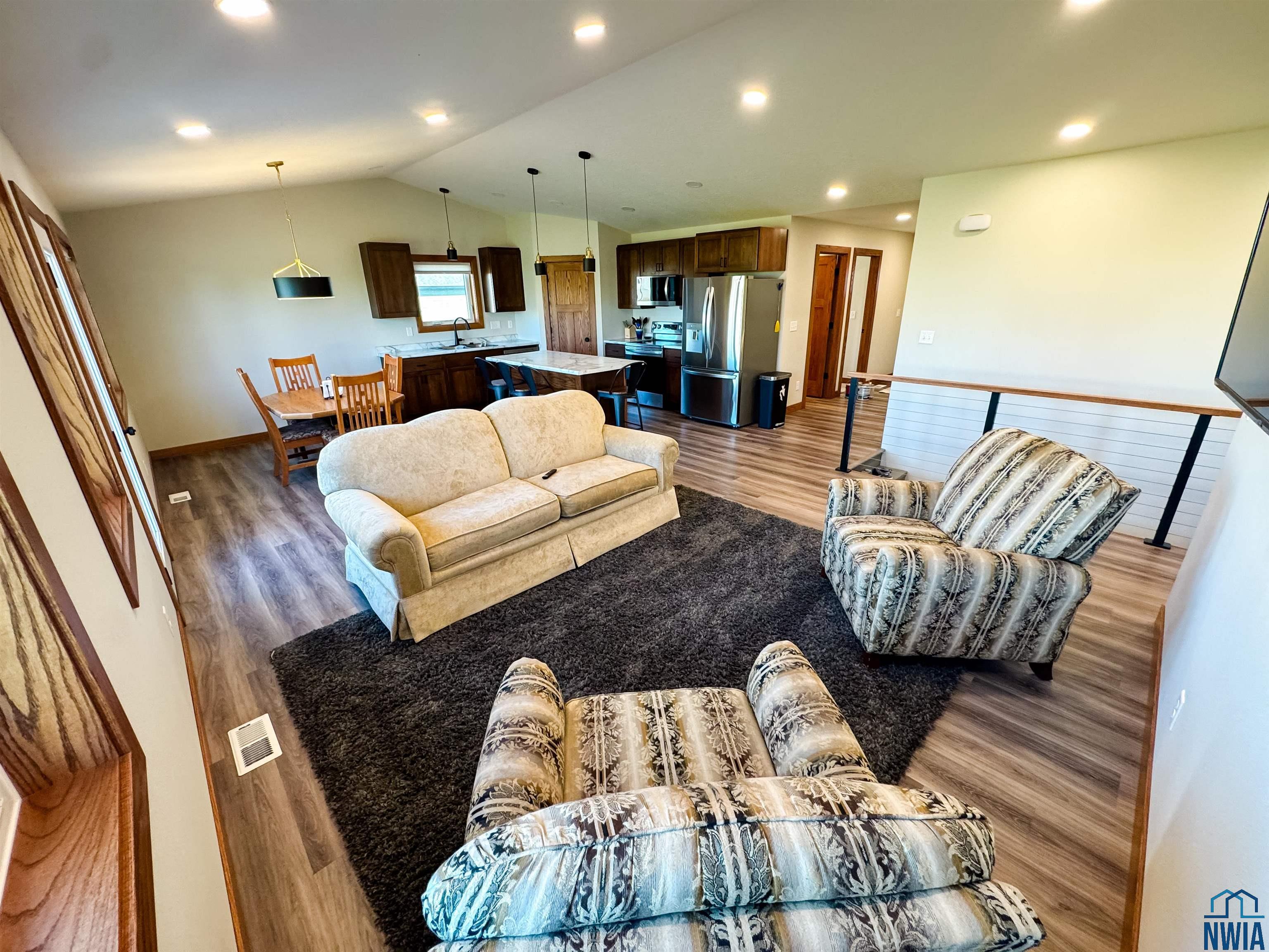 MLS #830631