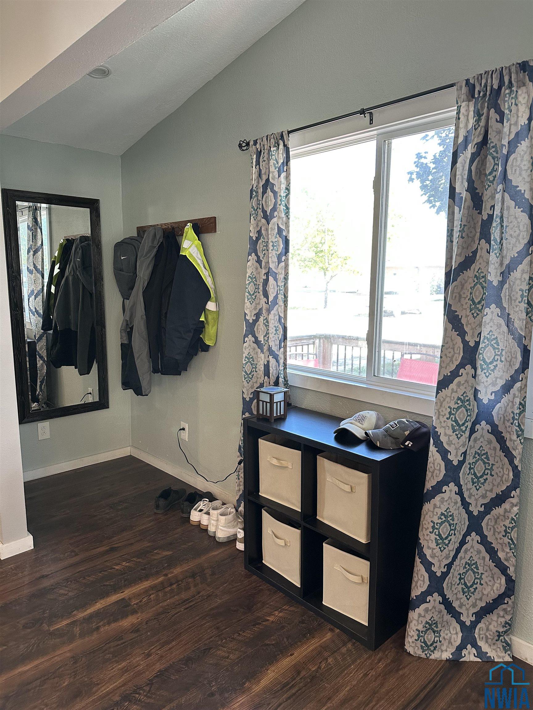 MLS #830642