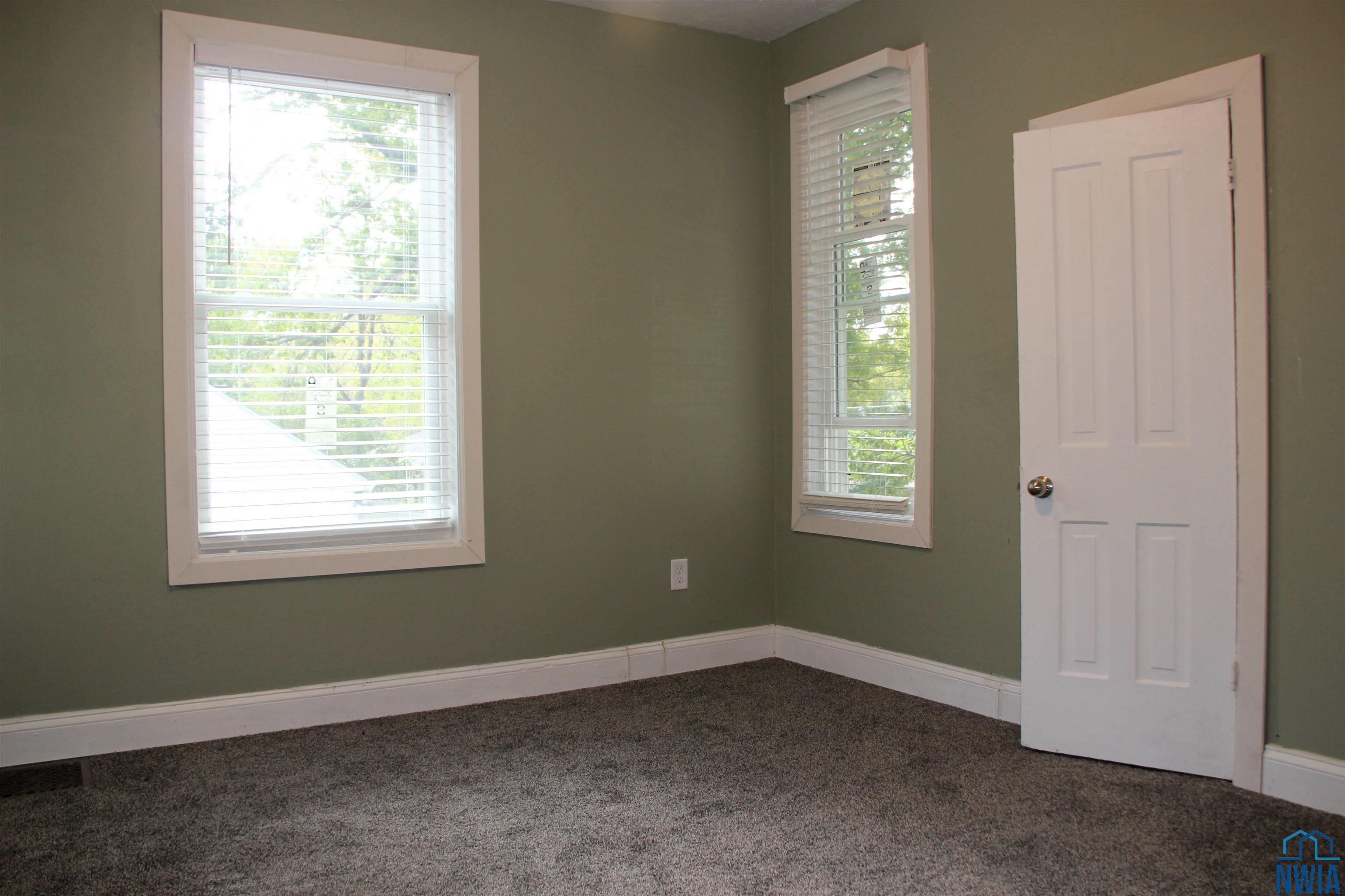 MLS #830647
