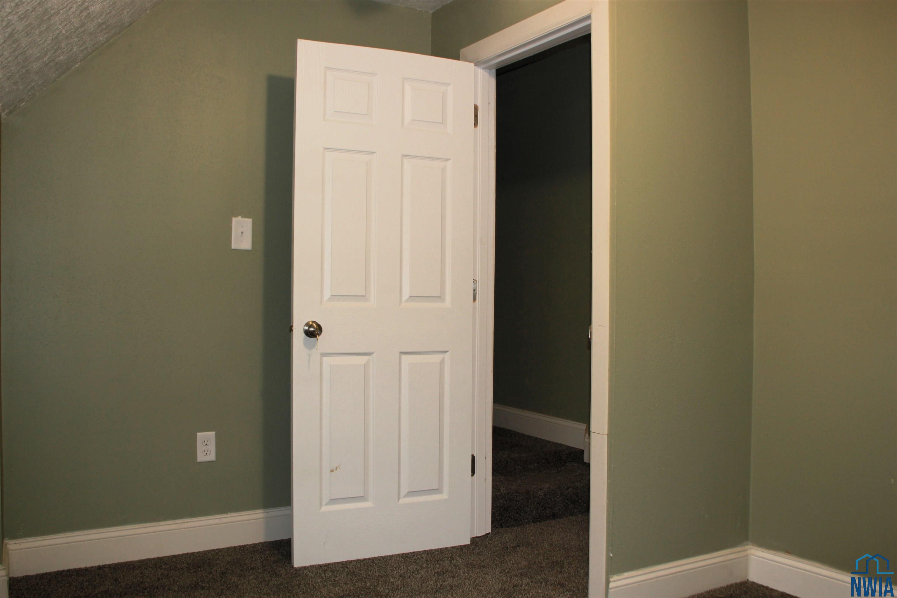 MLS #830647