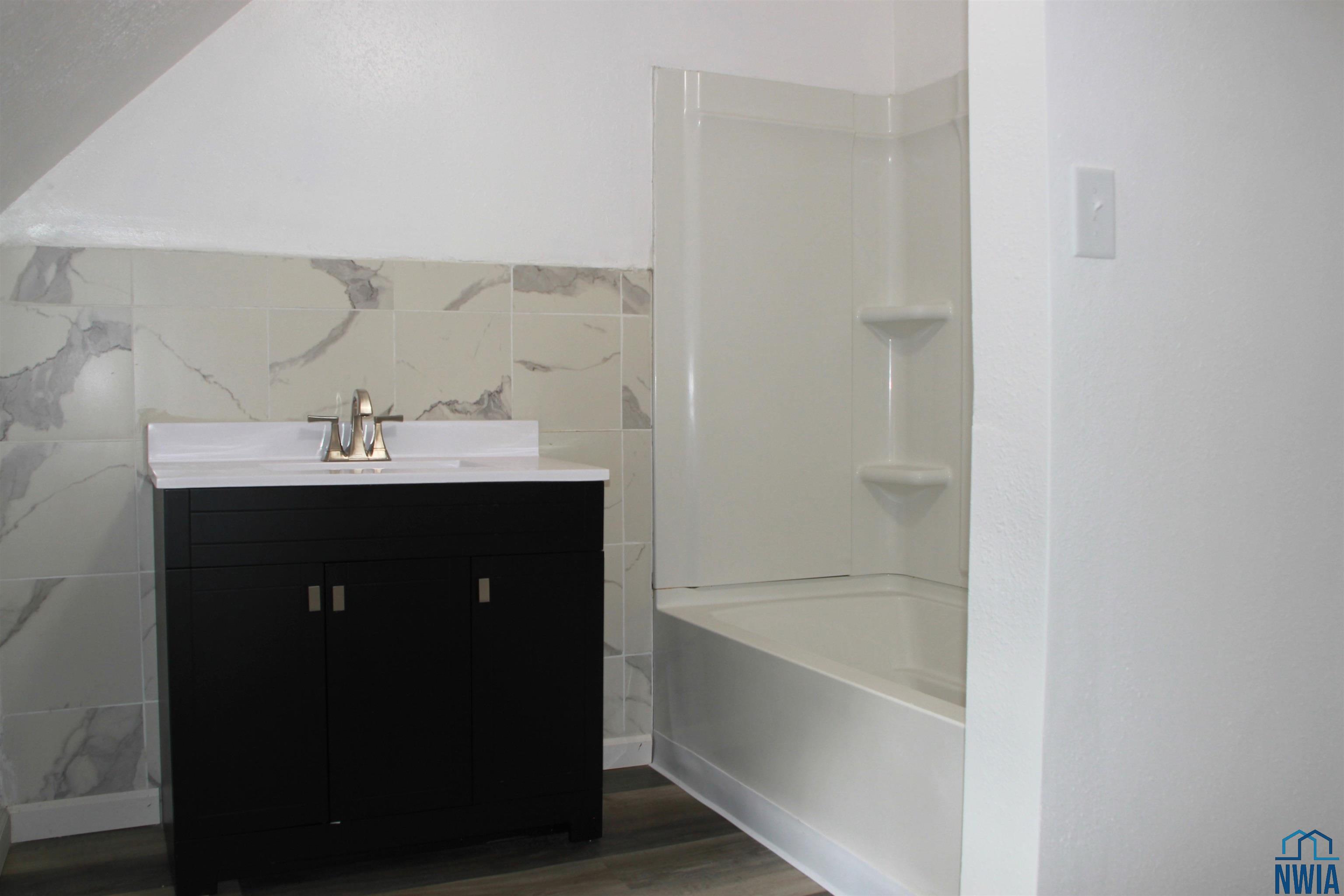 MLS #830647