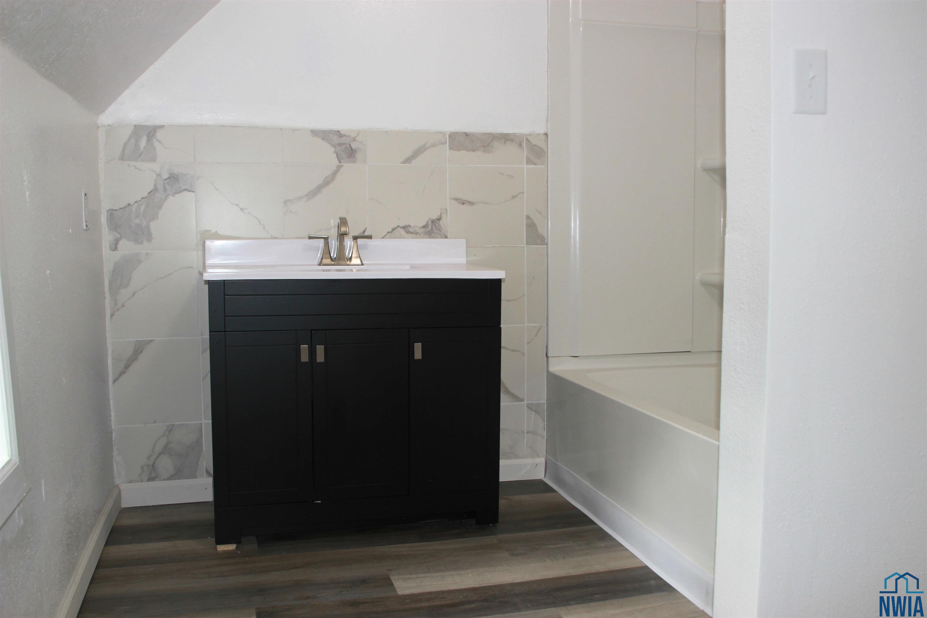 MLS #830647