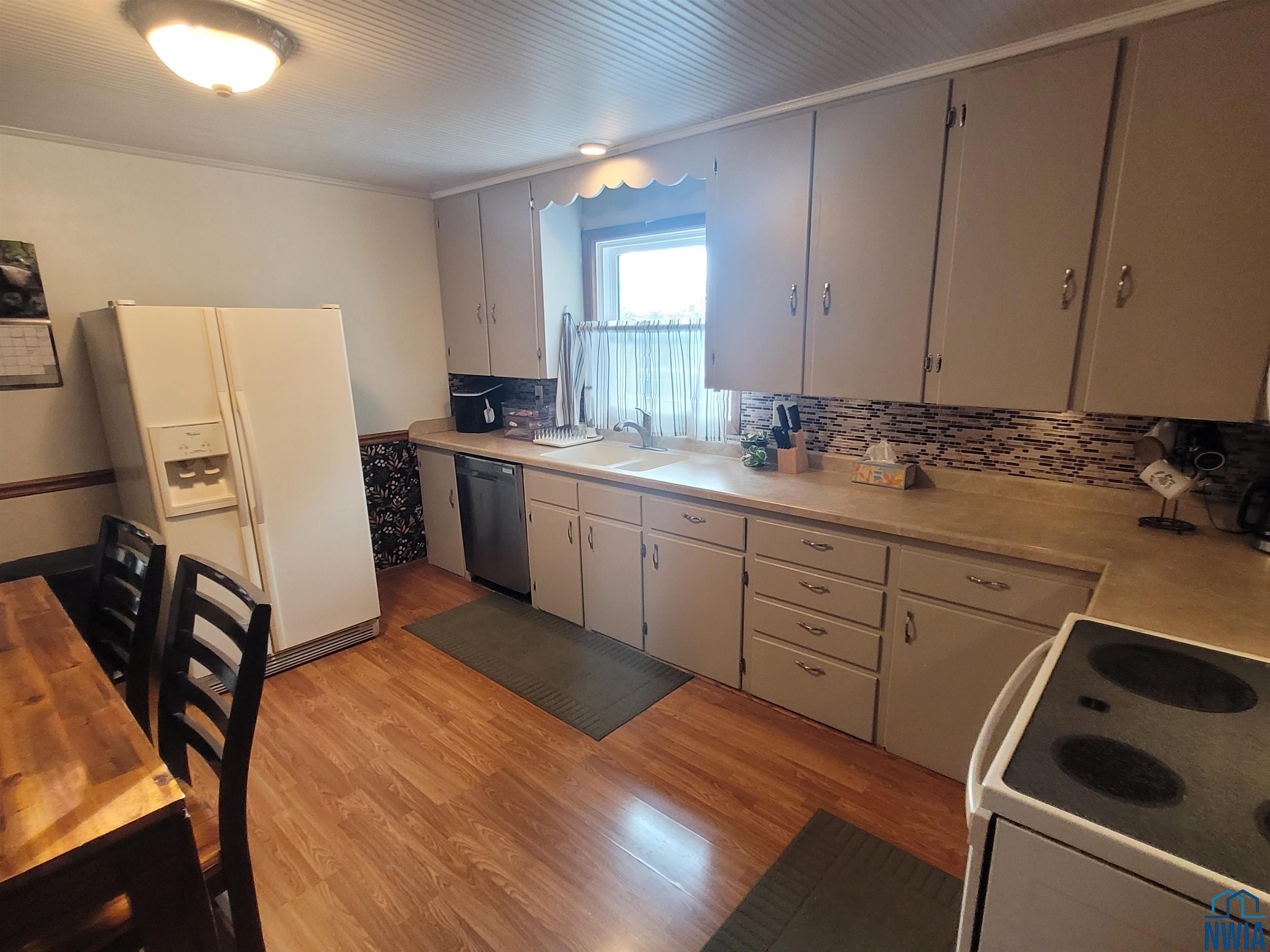 MLS #830656