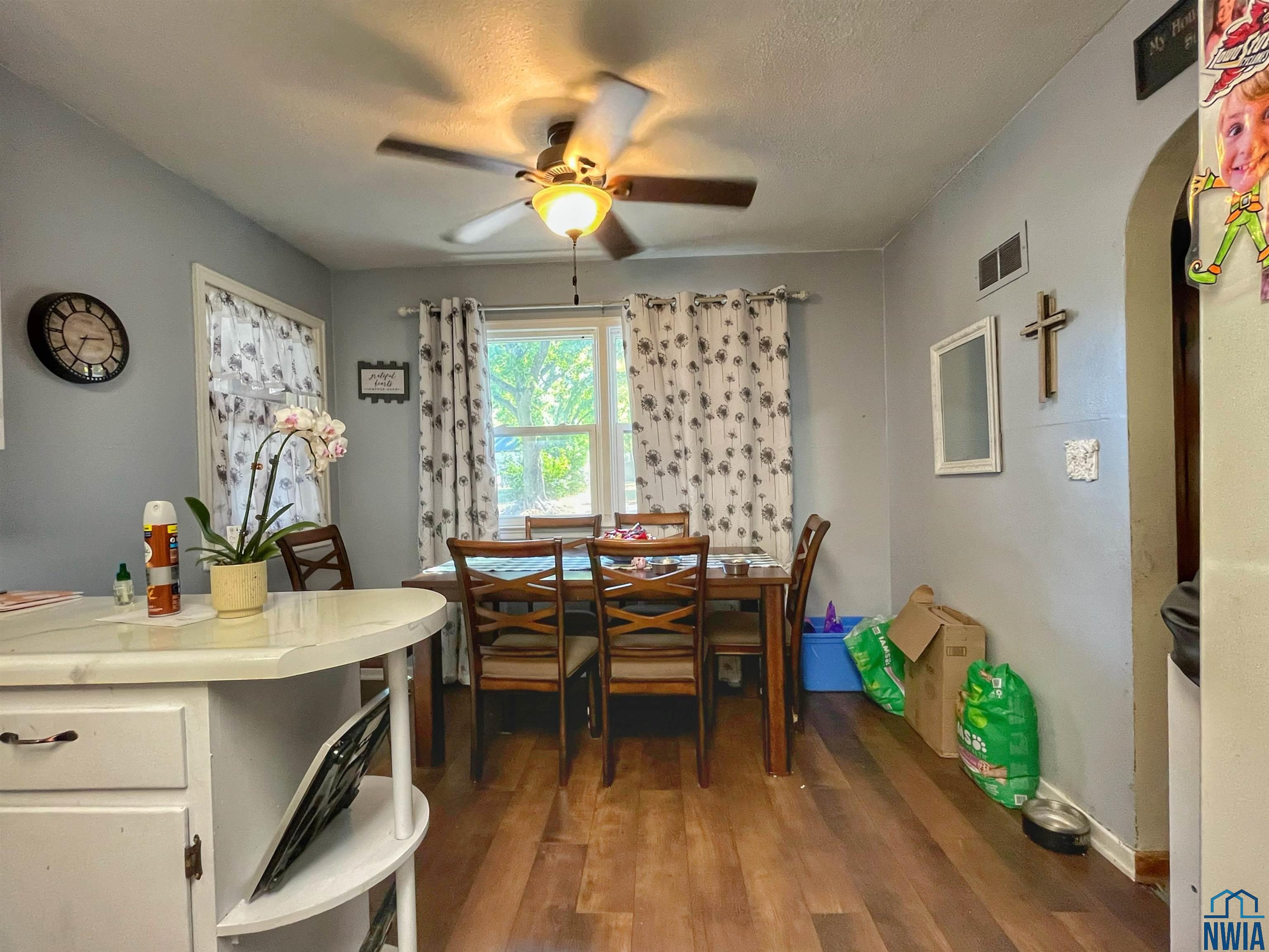 MLS #830658