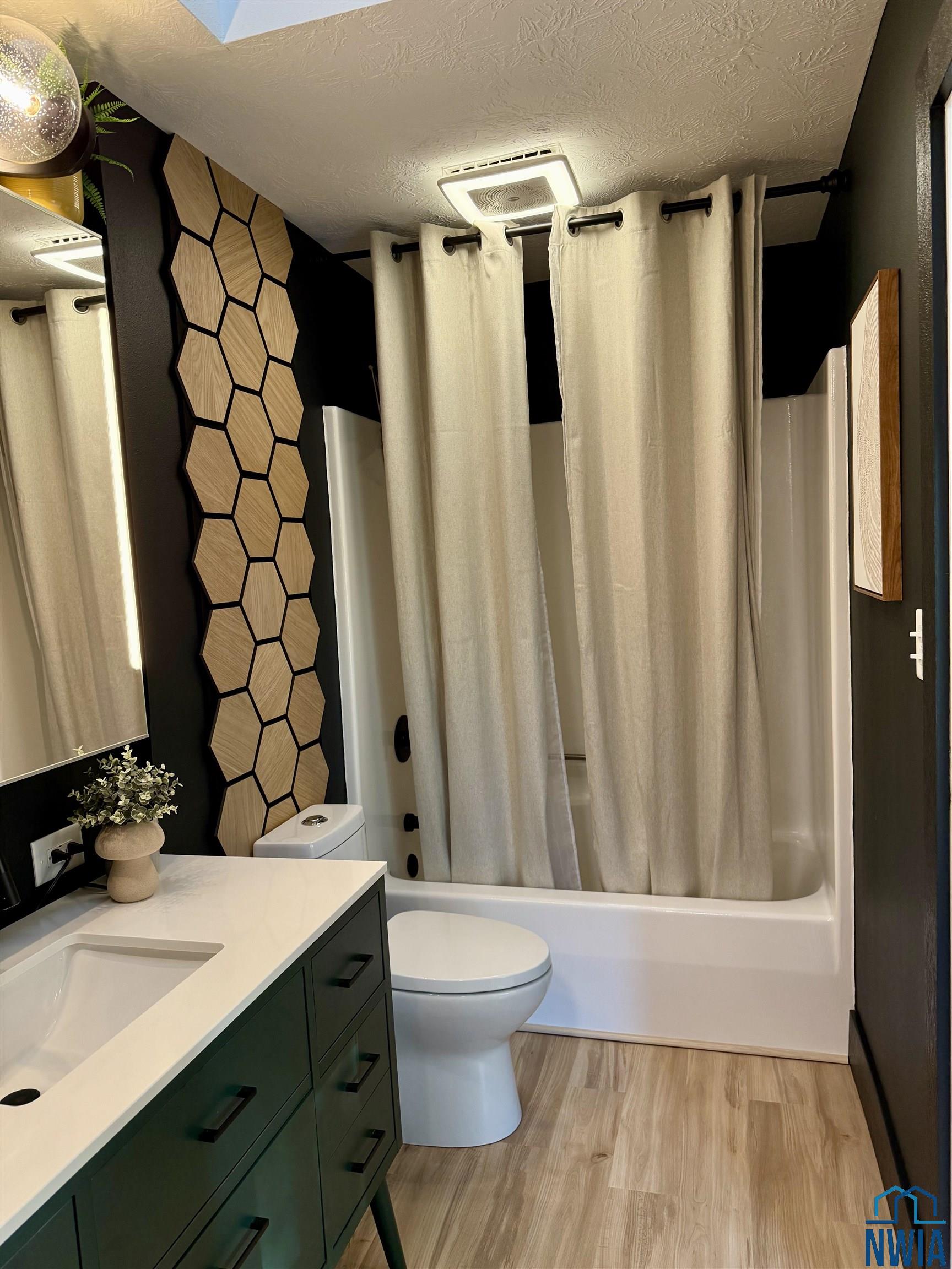 MLS #830659