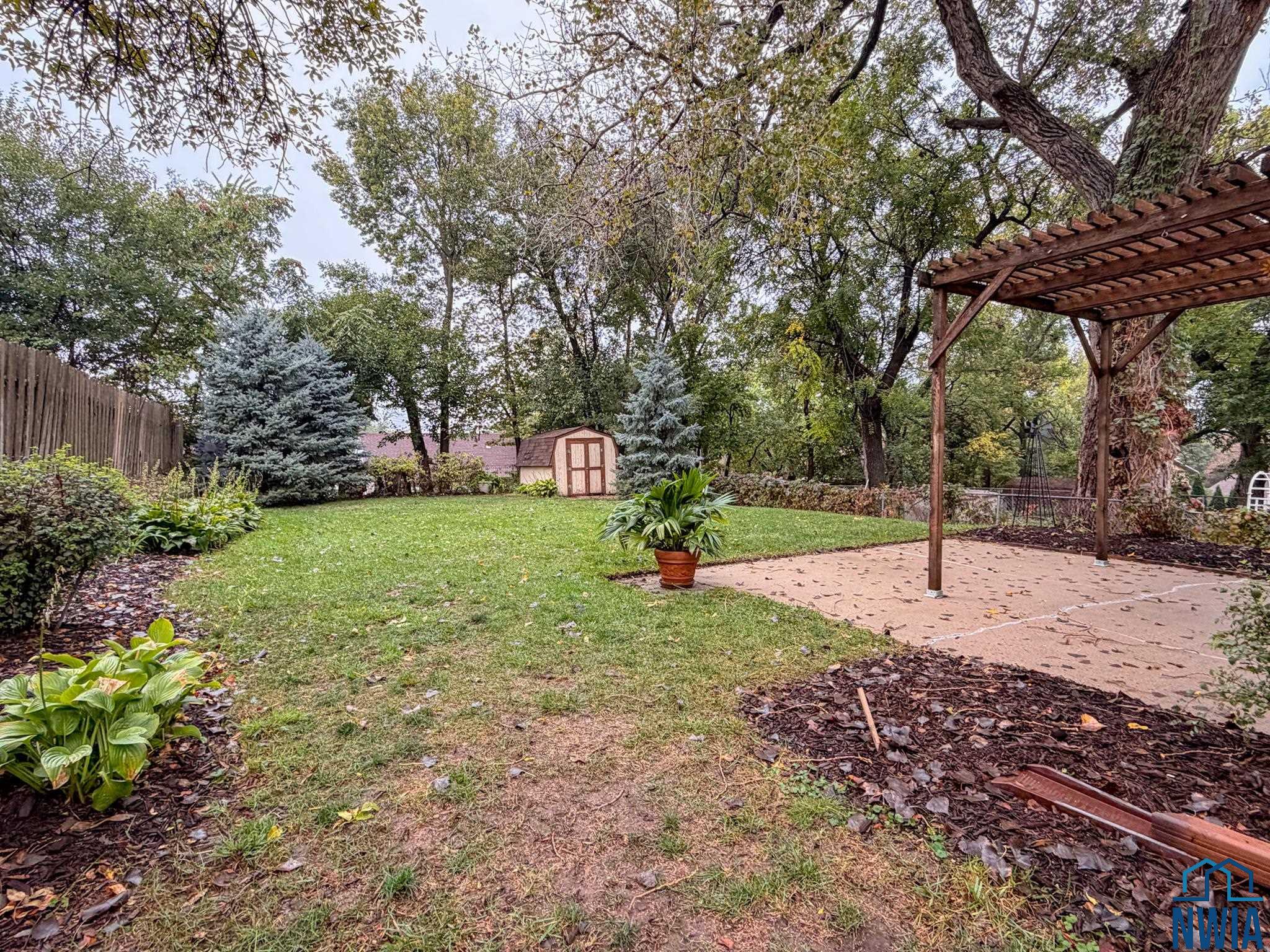 MLS #830660