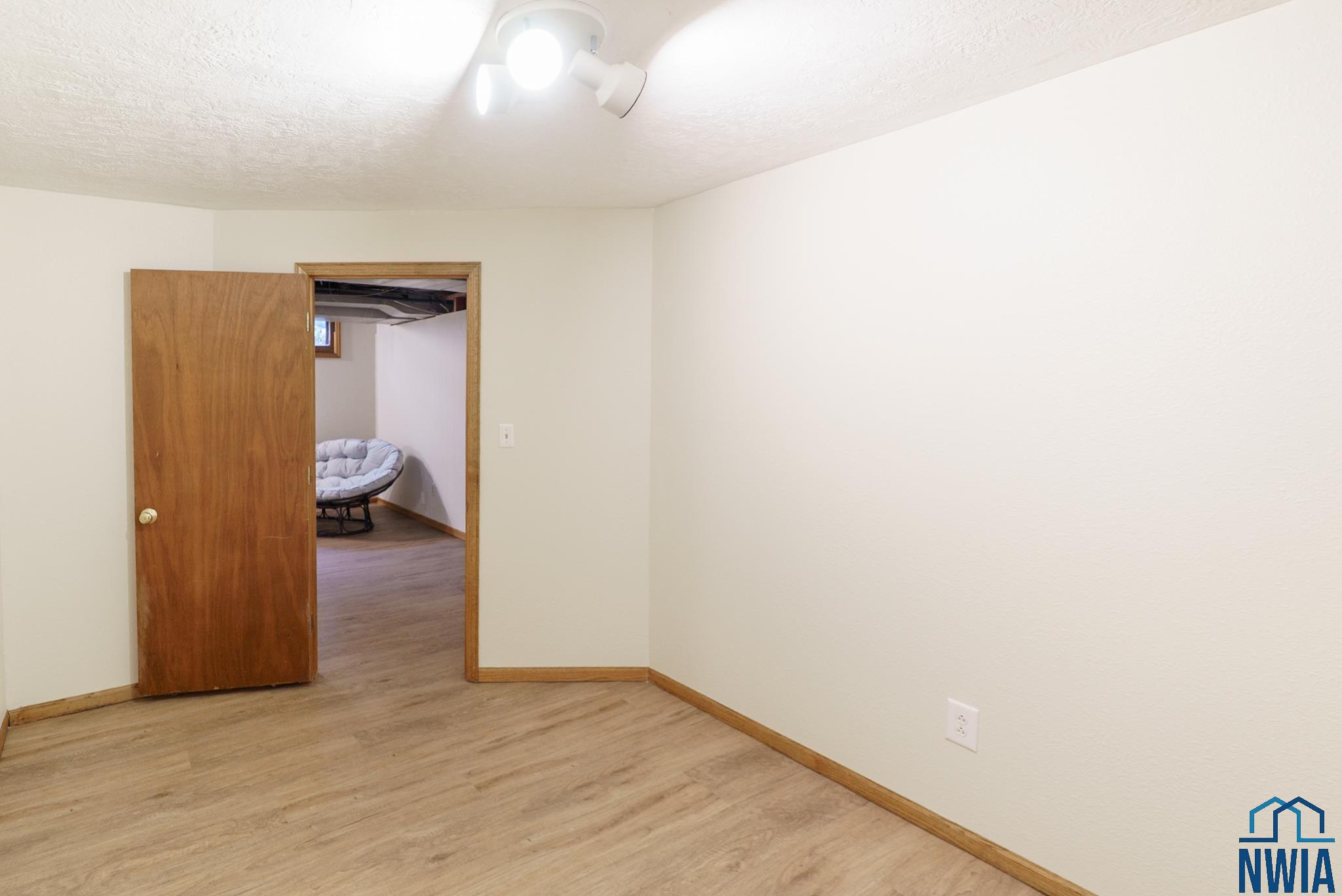 MLS #830660