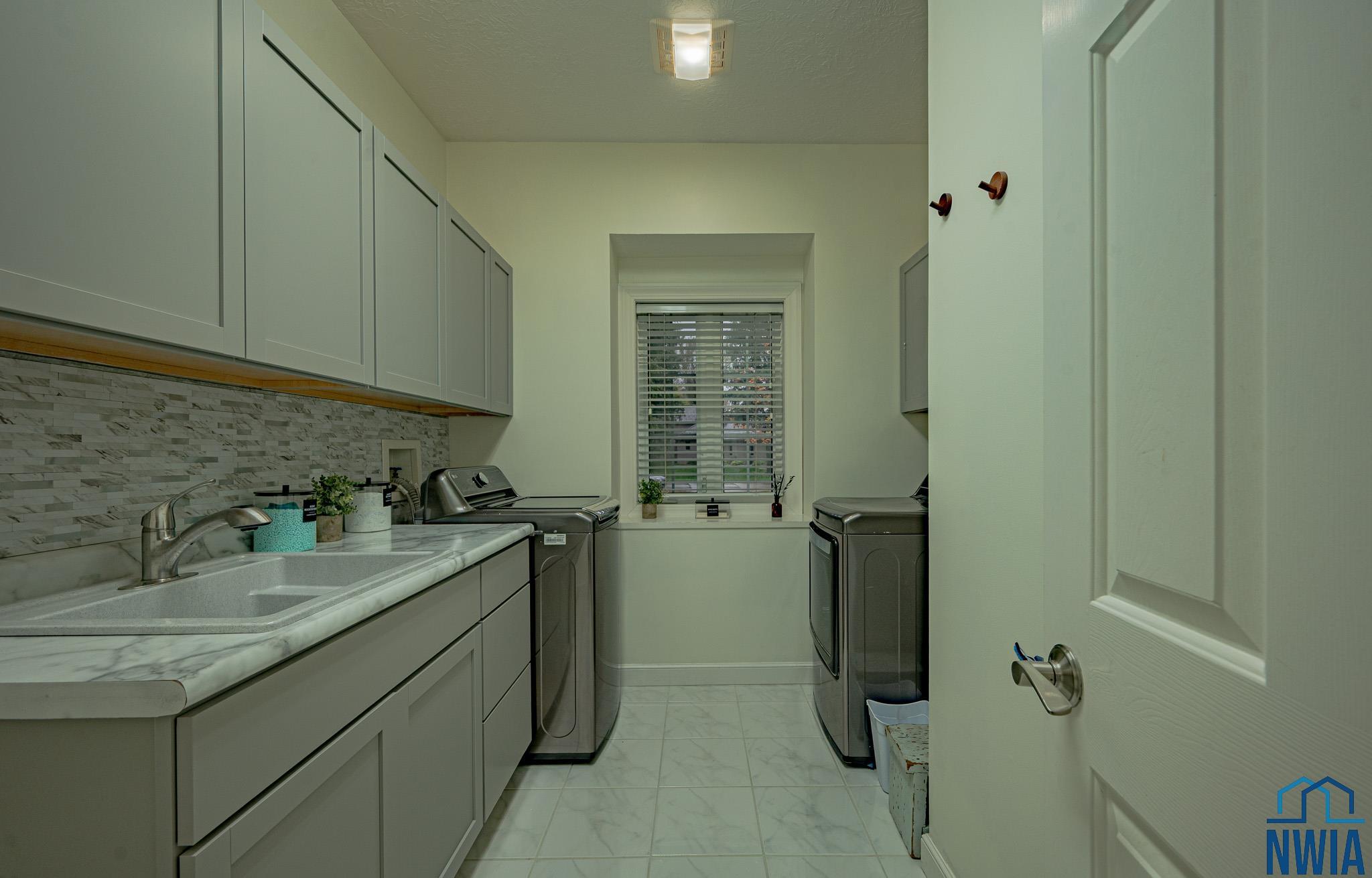 MLS #830661