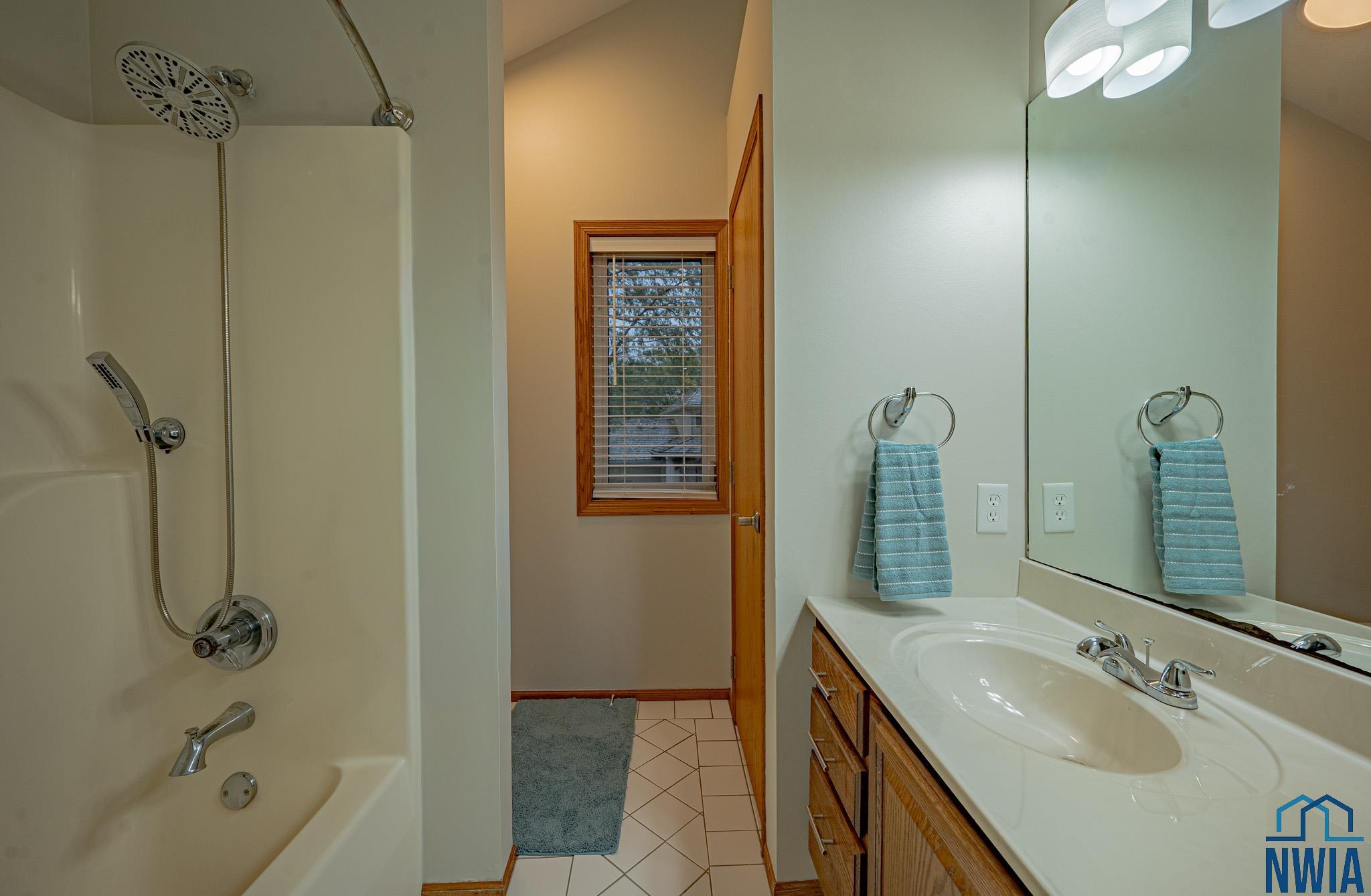 MLS #830661