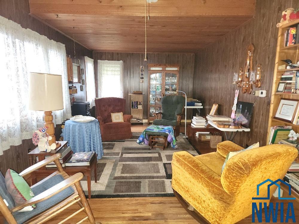 MLS #830669