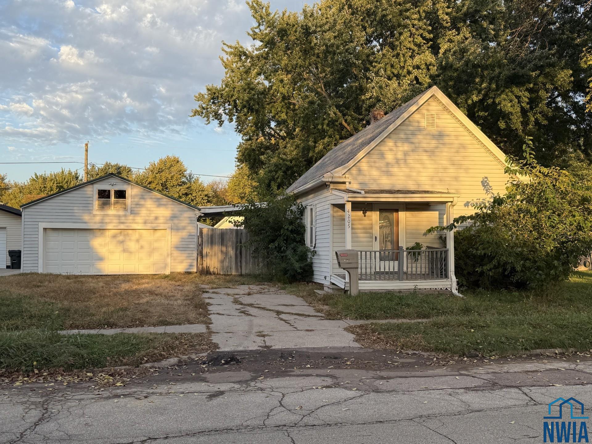 MLS #830672