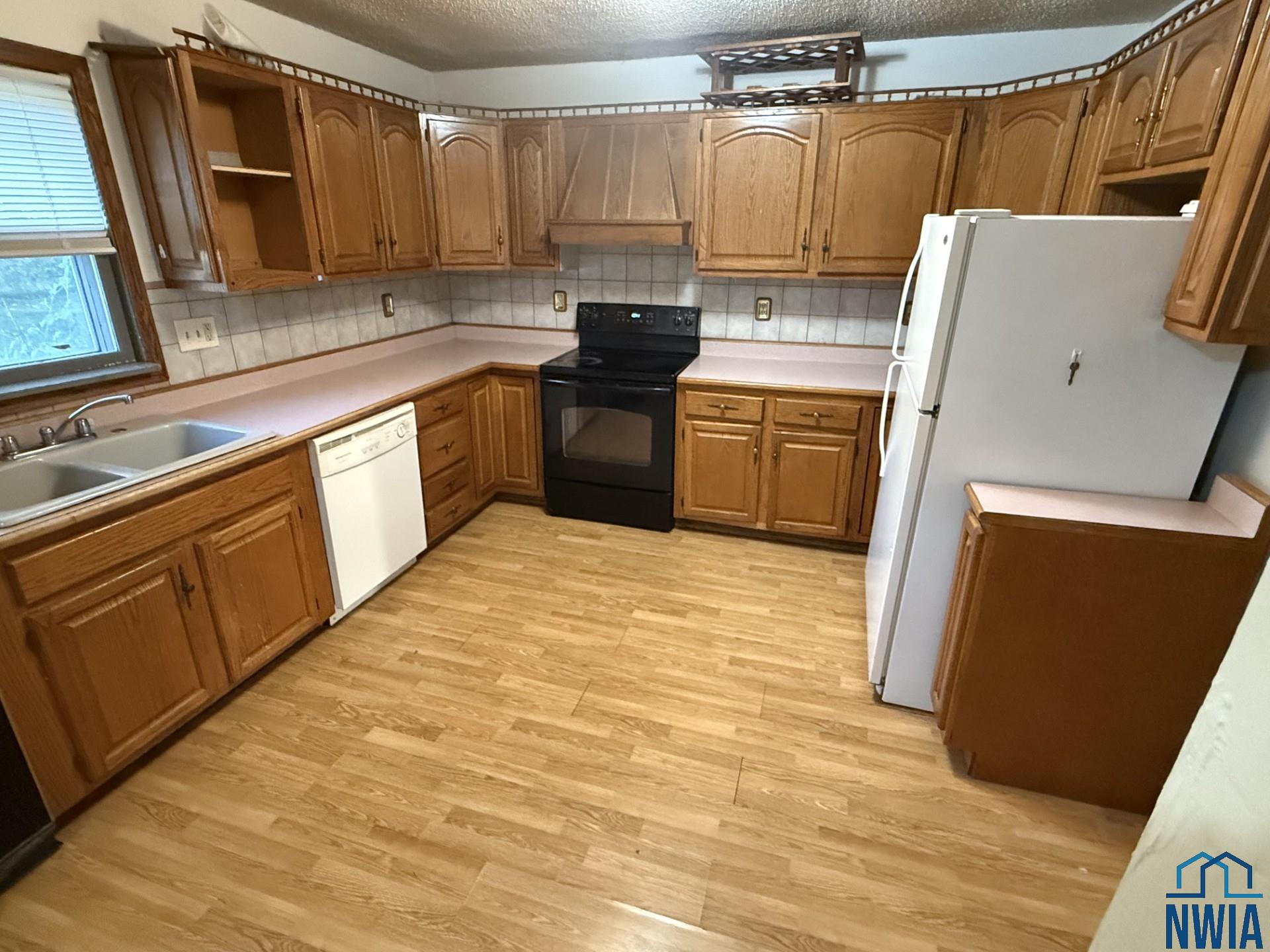 MLS #830672