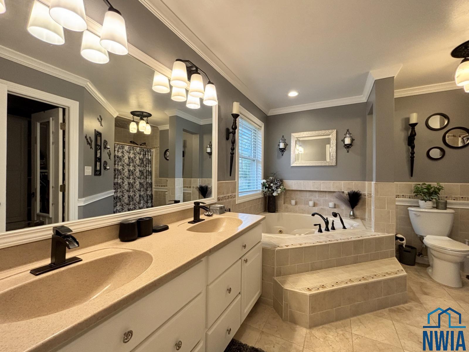 MLS #830674