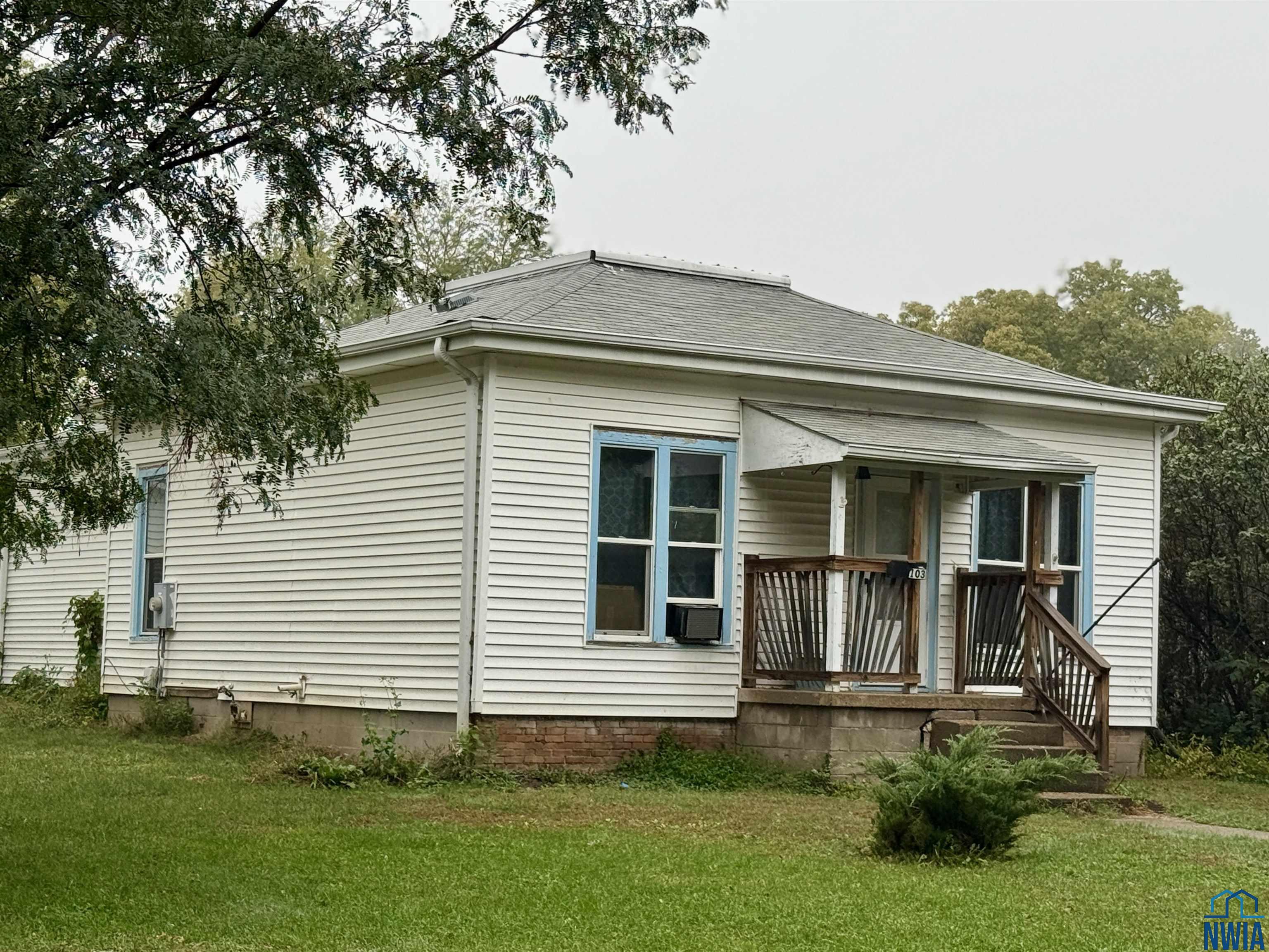 MLS #830675