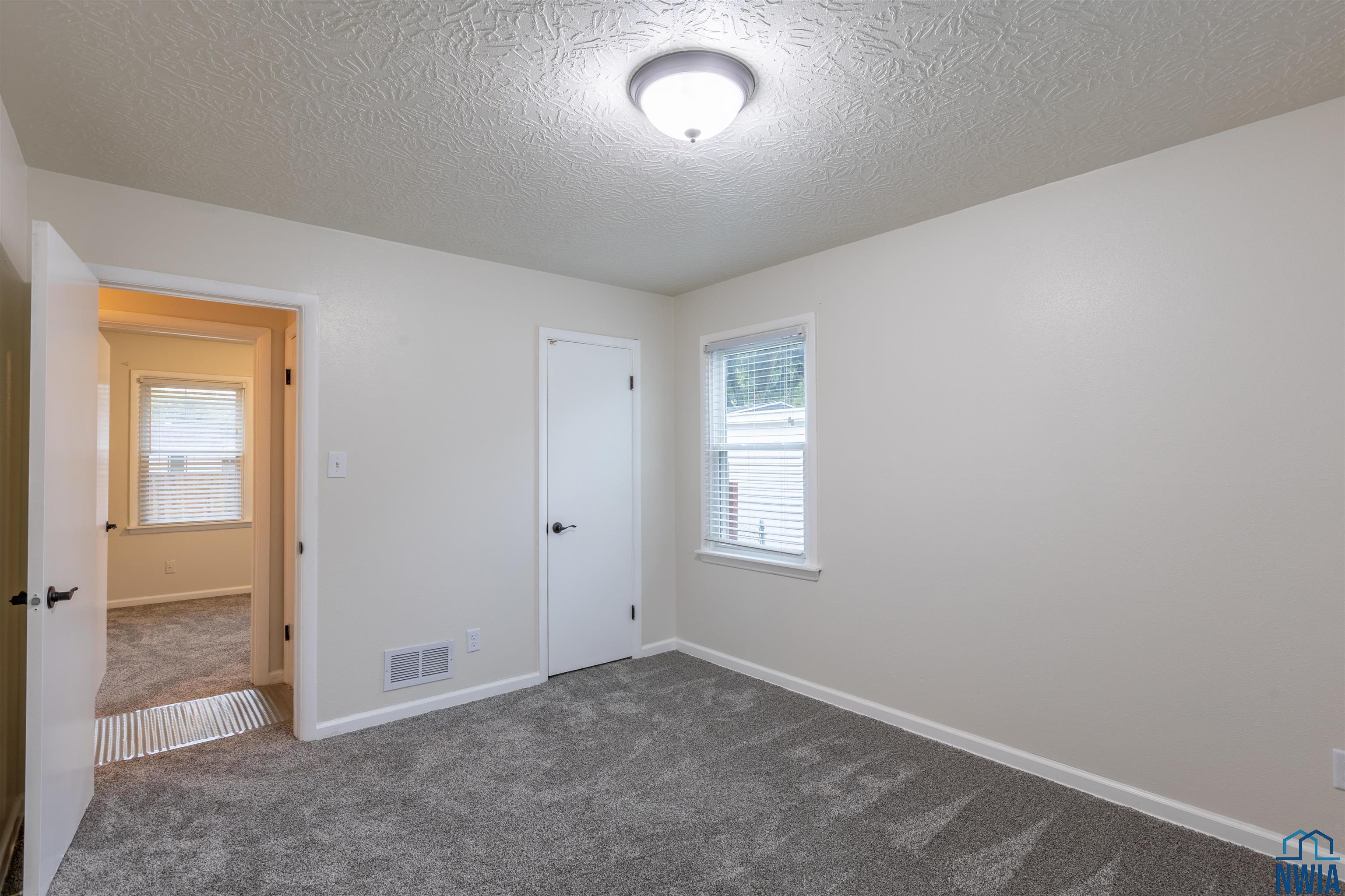 MLS #830676
