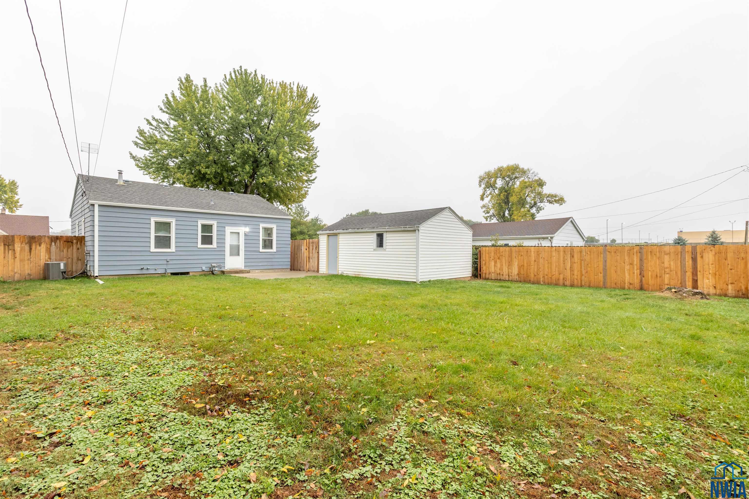 MLS #830676