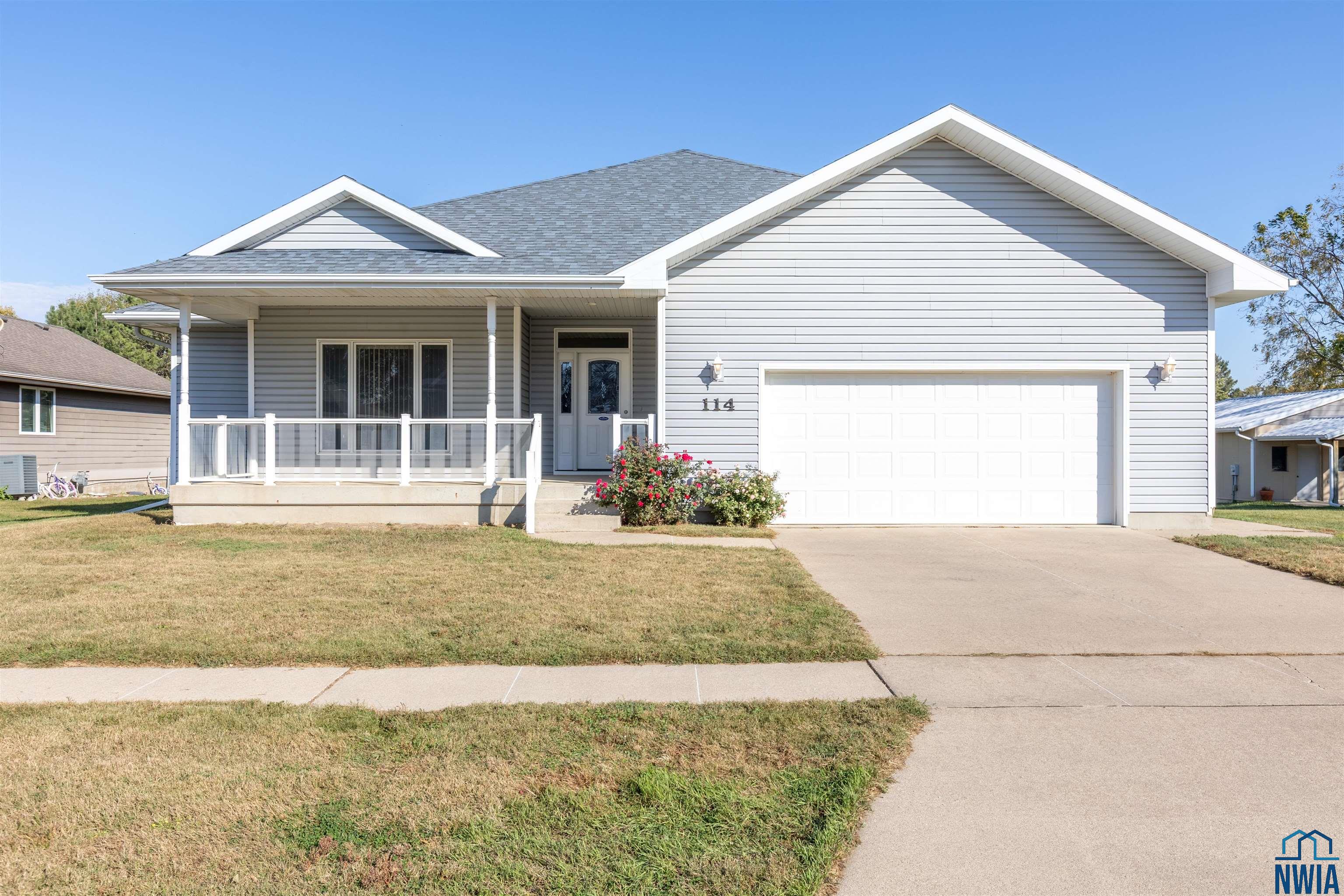 114 West Creek Drive, Lawton, IA 51030 