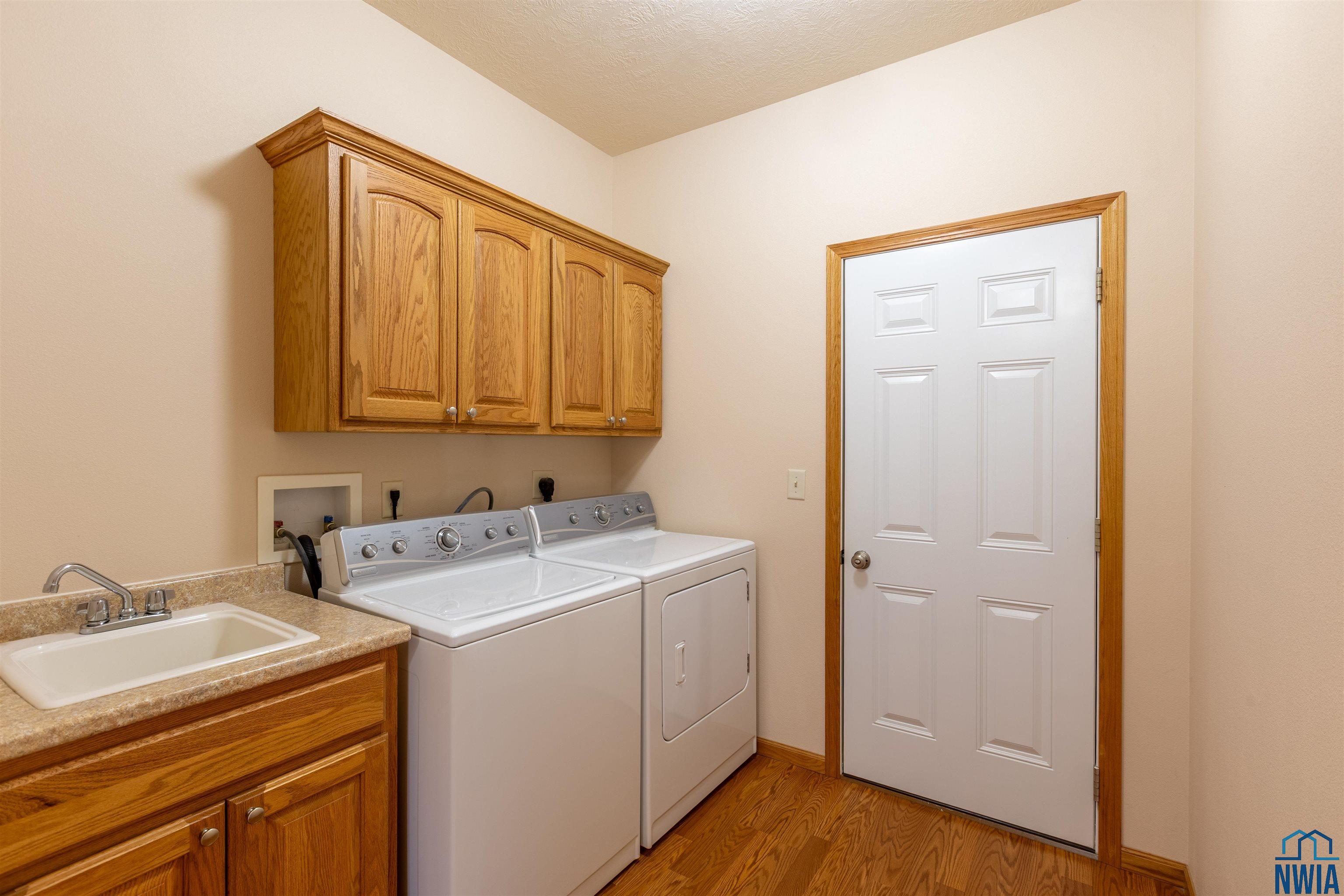 MLS #830680