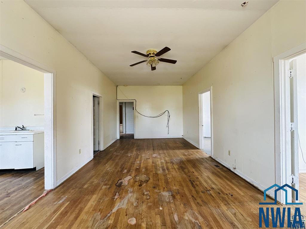MLS #830687